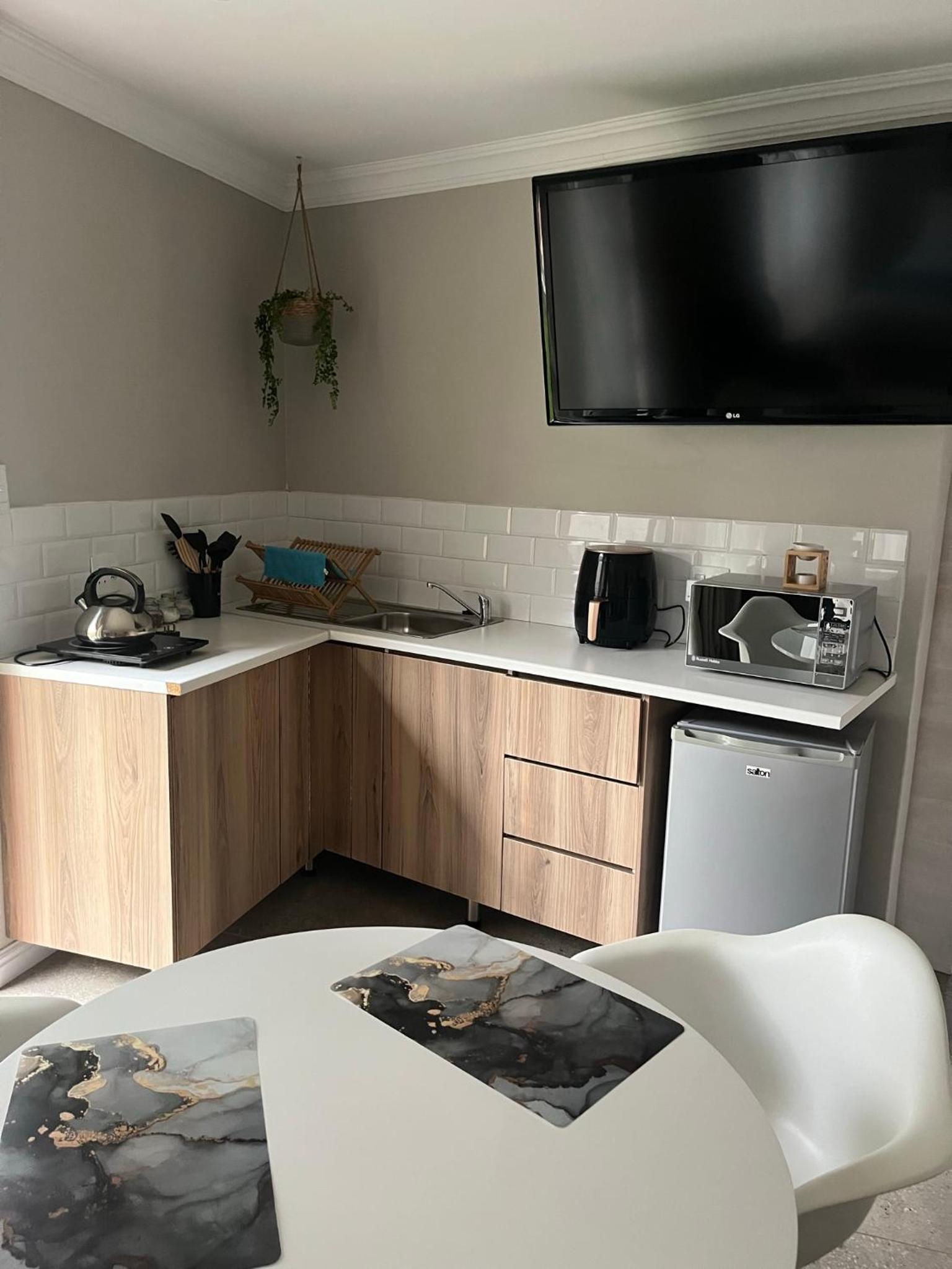 Apartment - Photo 5