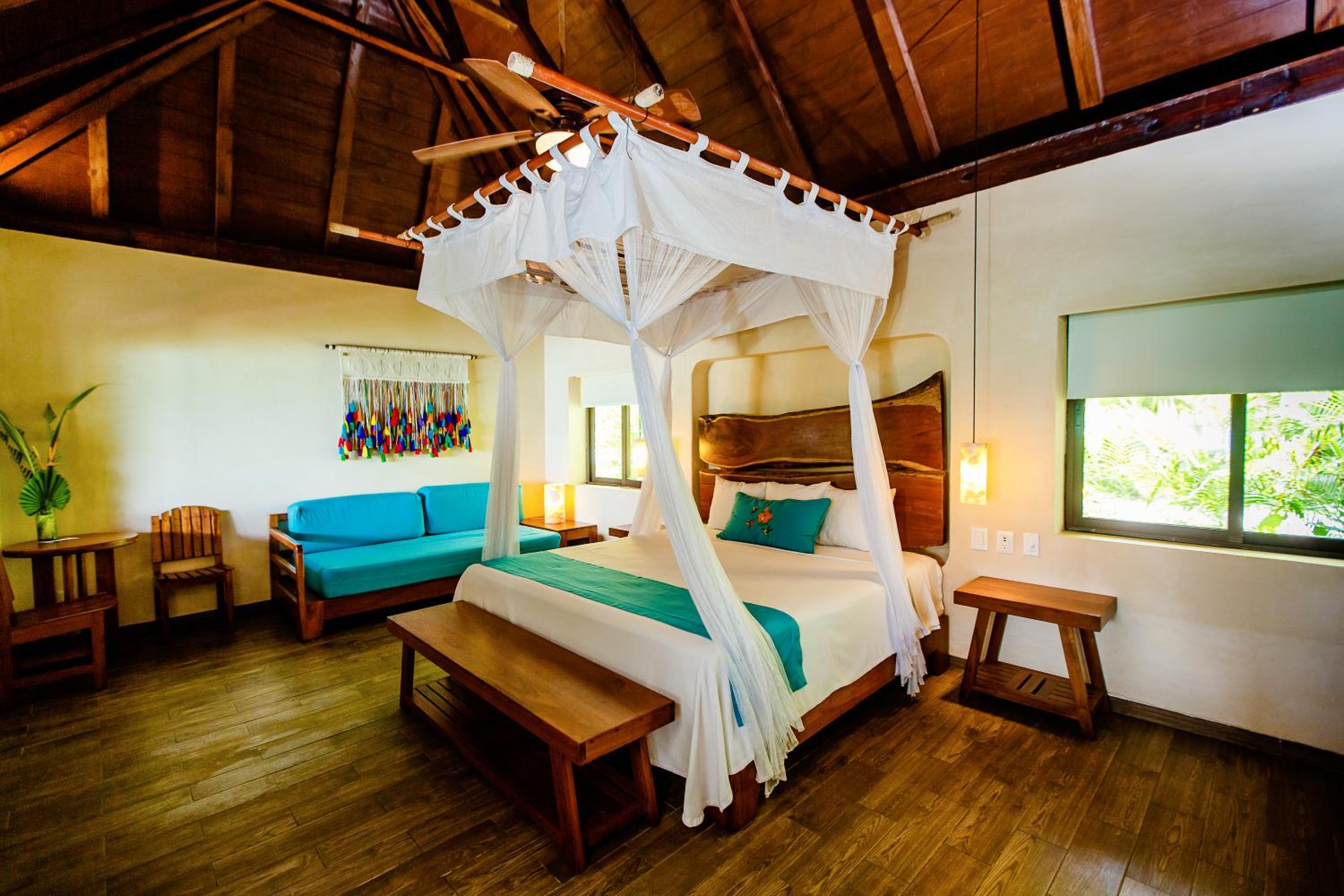 Deluxe Bungalow - Photo 1