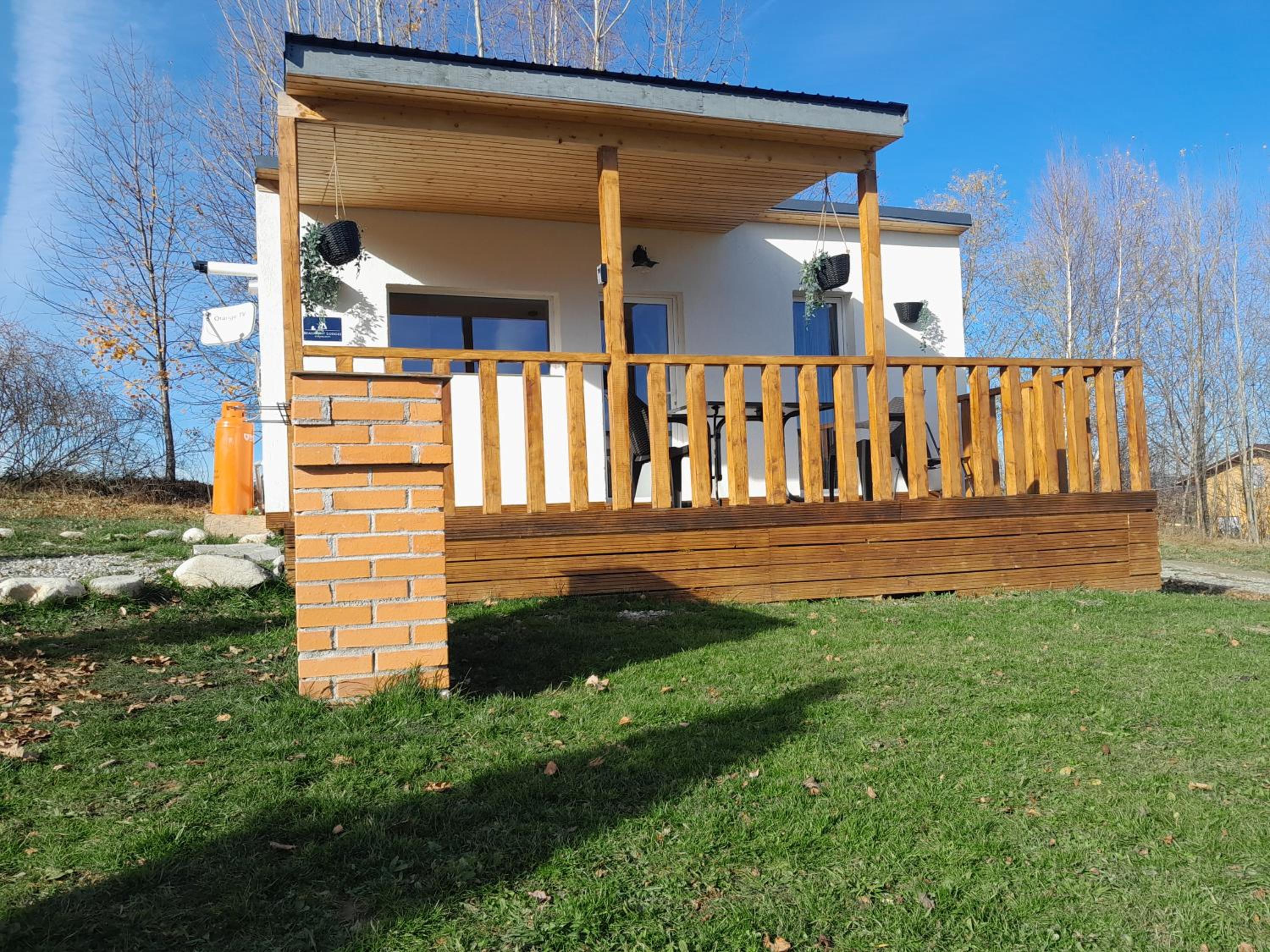 Bungalow photo 1