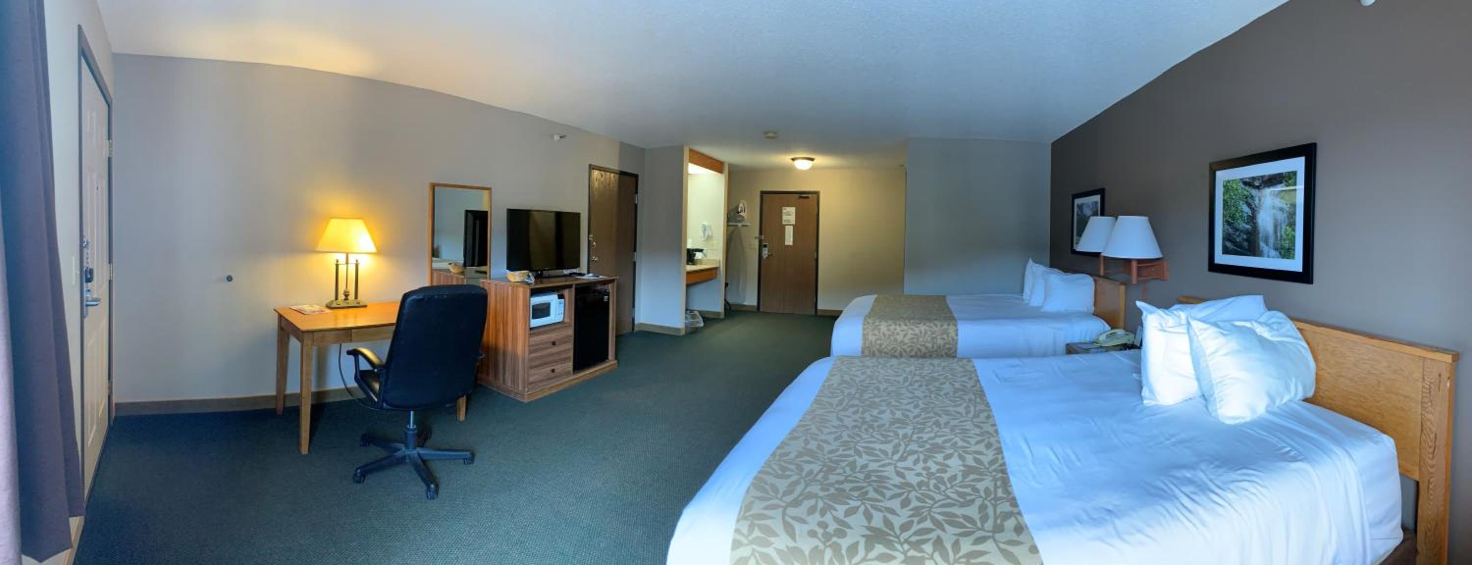 Studio Suite with Two Queen Beds - Non-Smoking - Photo 6