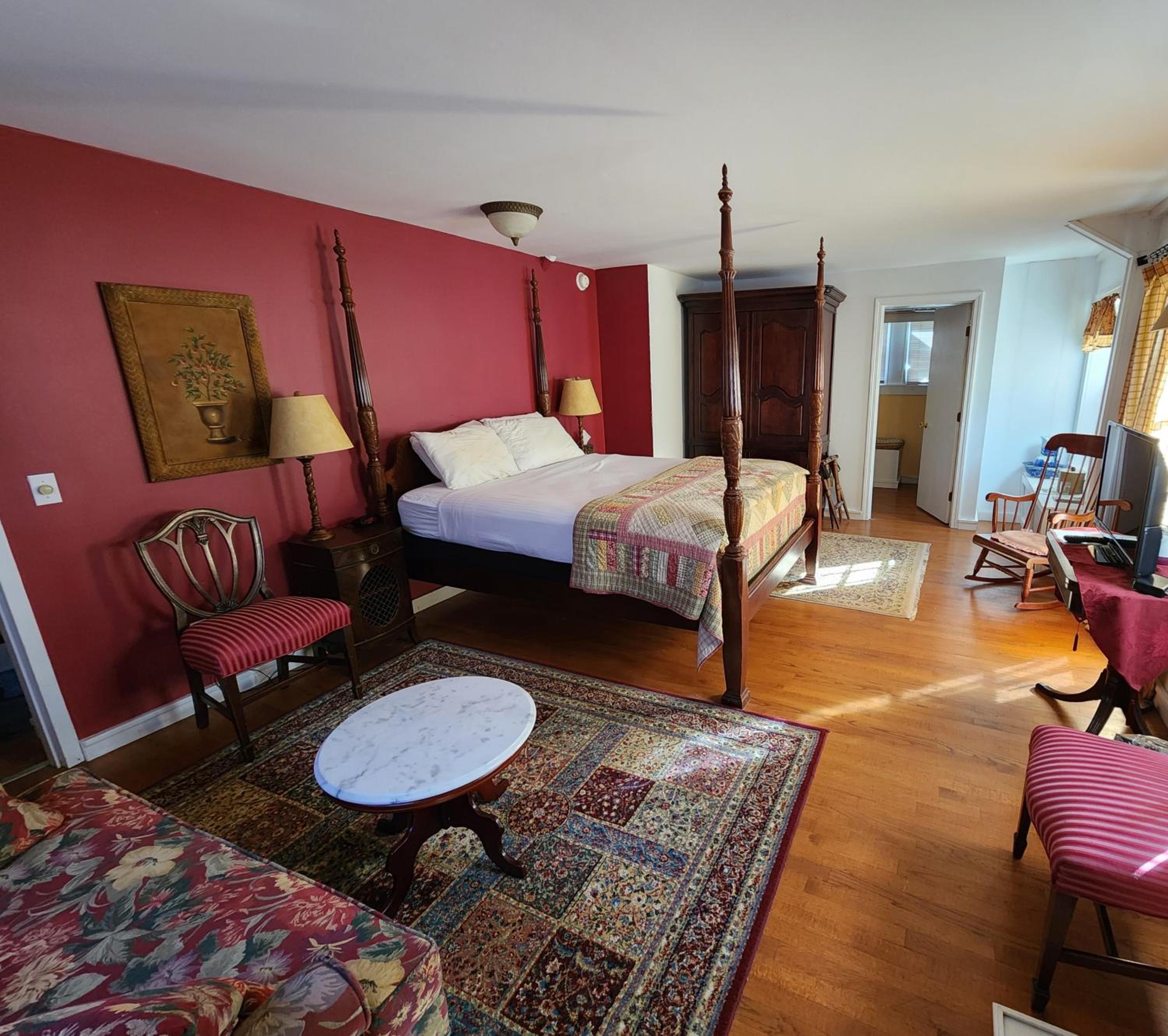 Queen Room