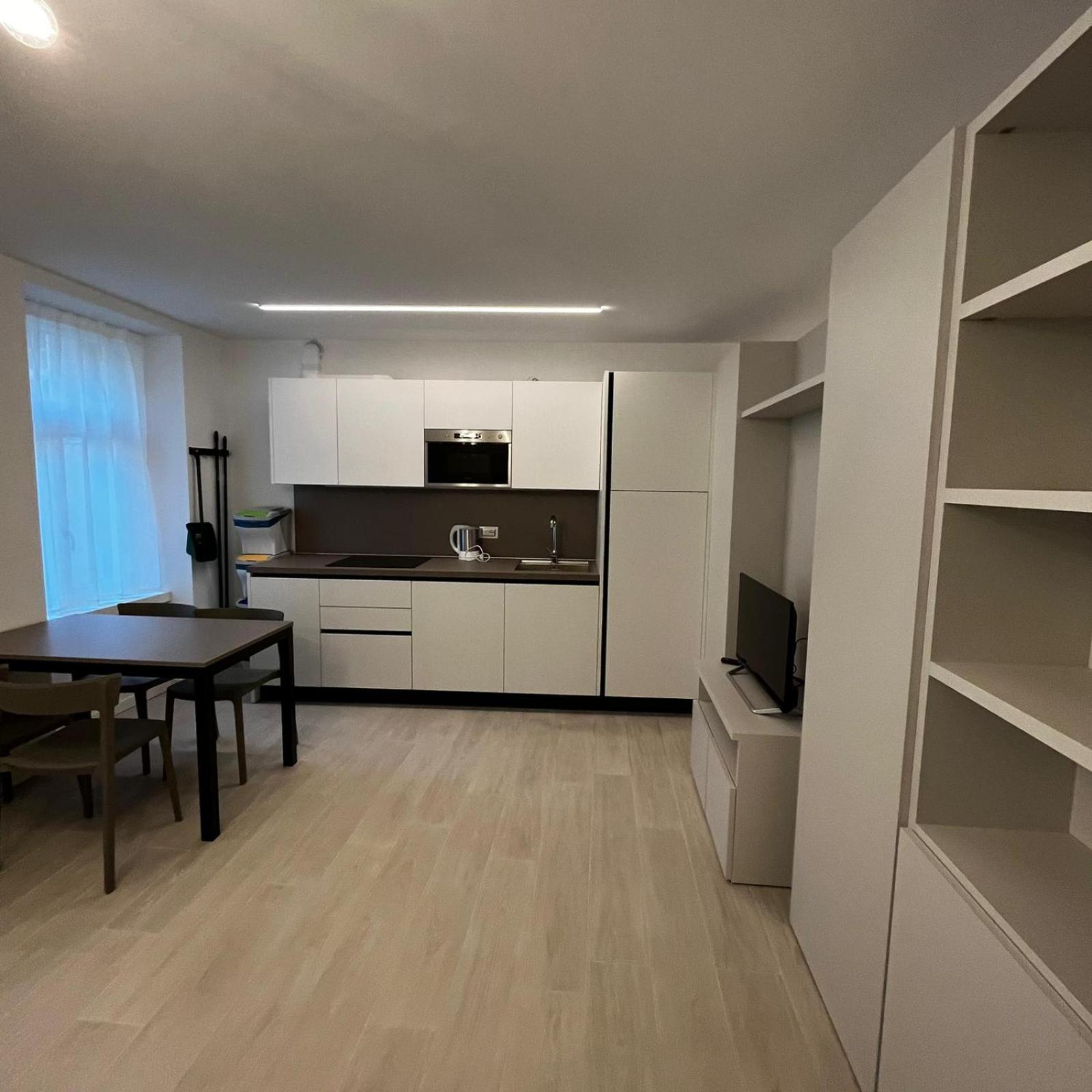 Deluxe Apartment photo 2