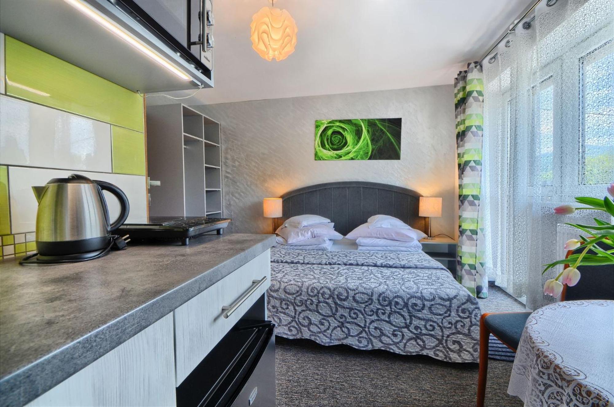 Small Double Room photo 3