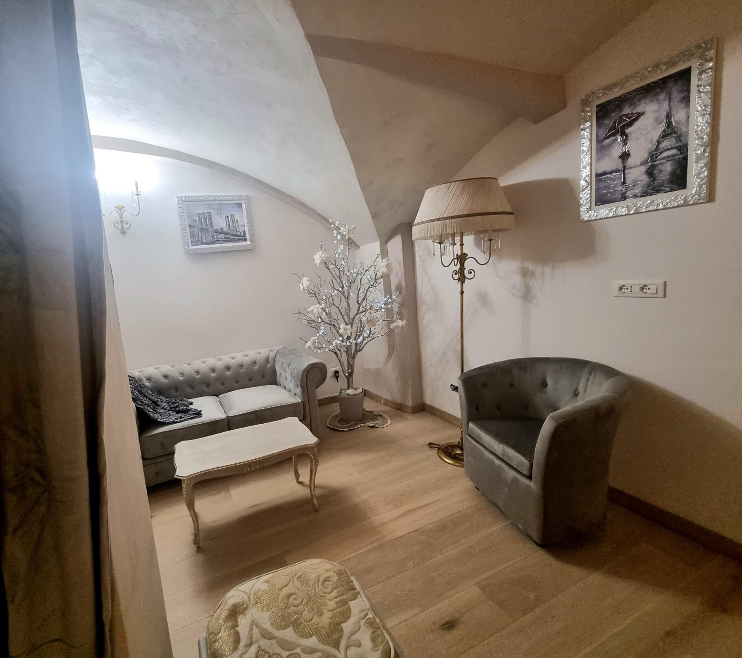Deluxe Double Room - Photo 6