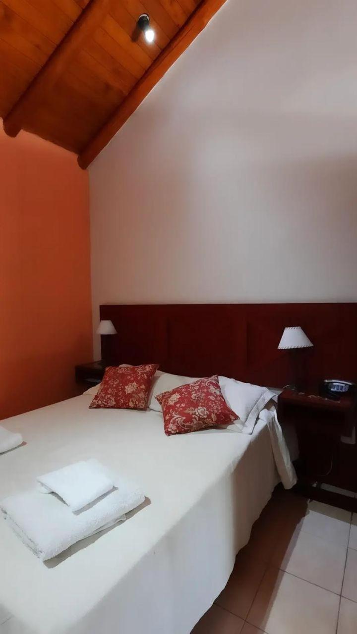 Standard Triple Room photo 2