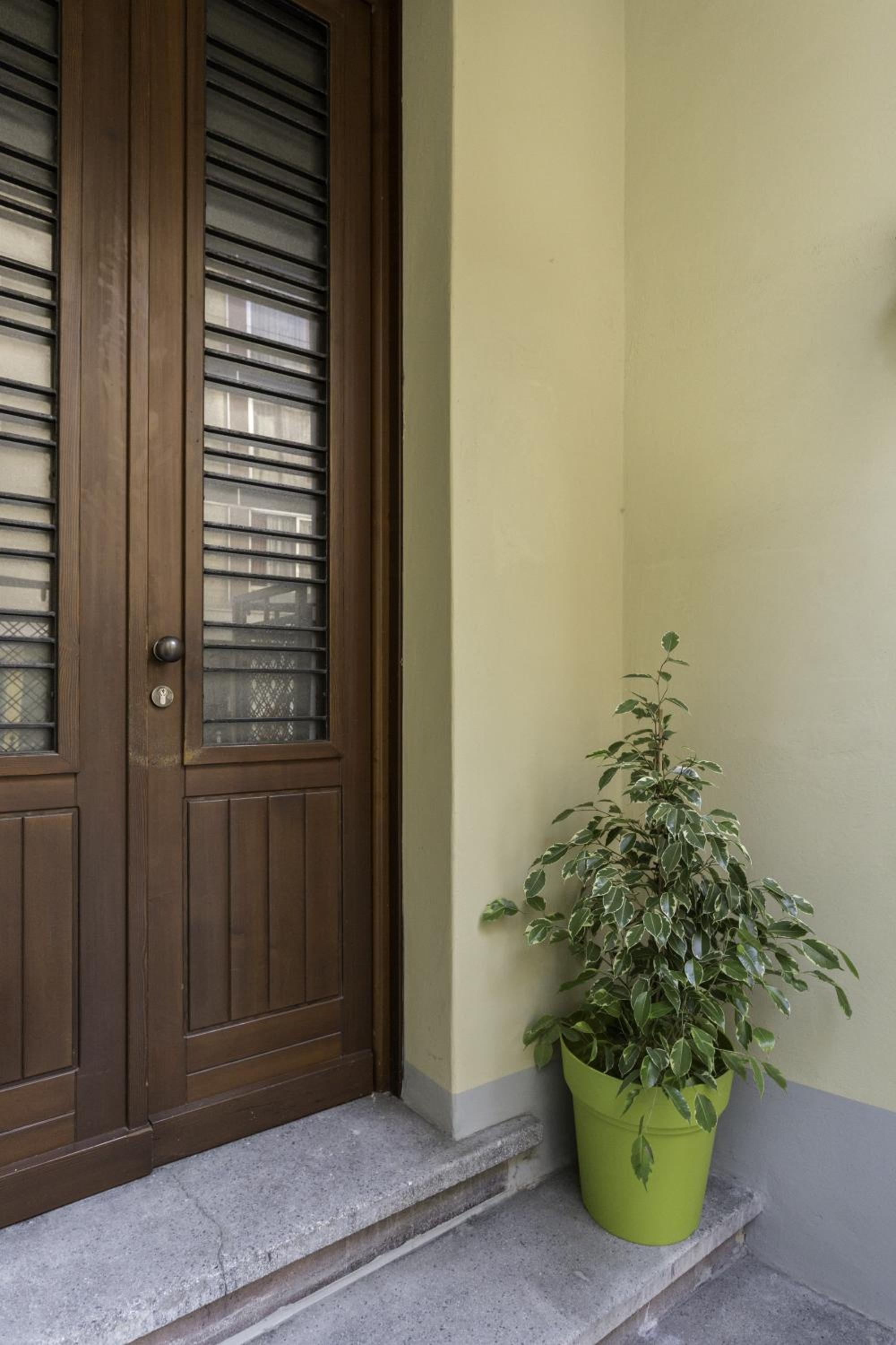Basic Triple Room photo 1