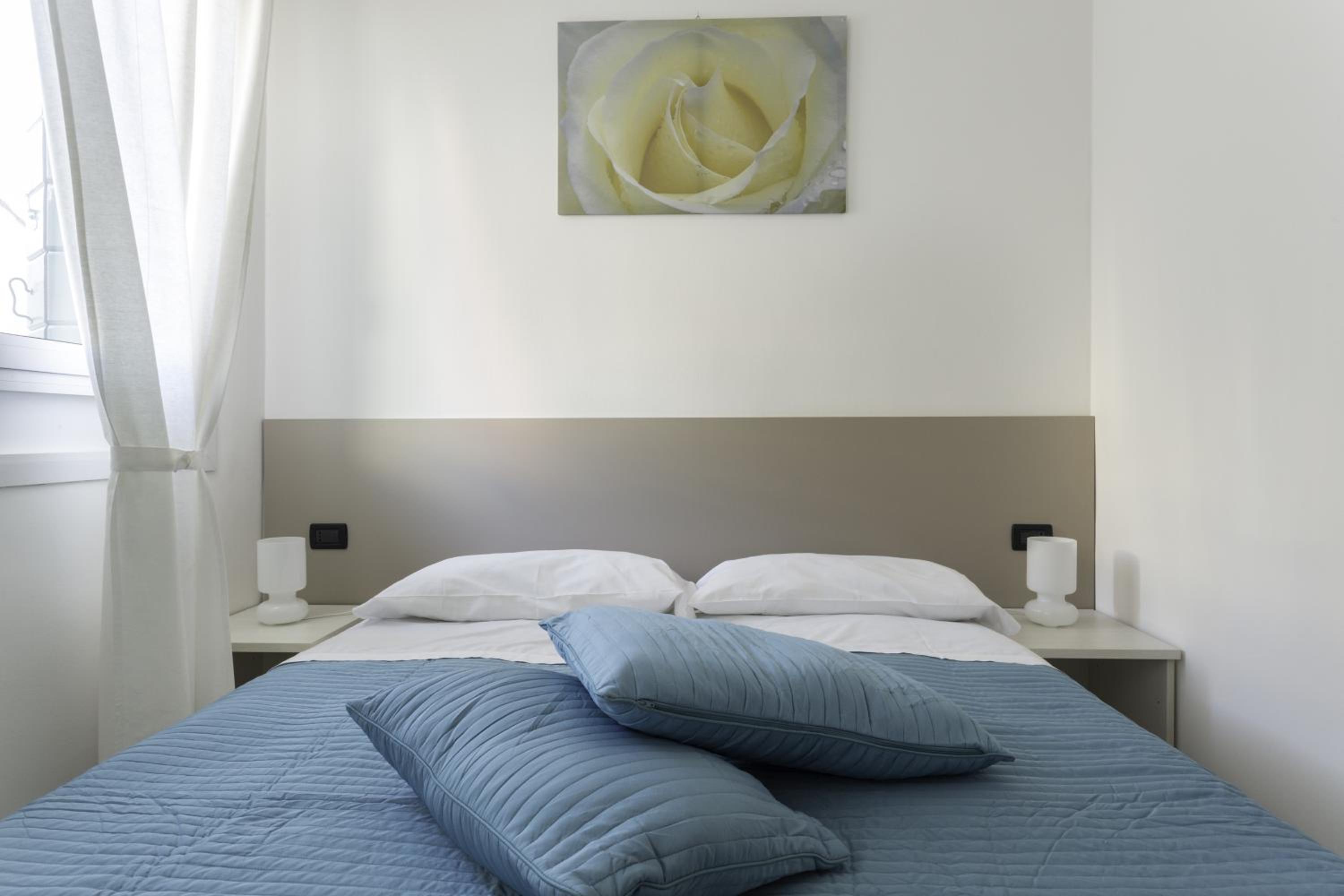 Economy Double Room photo 2