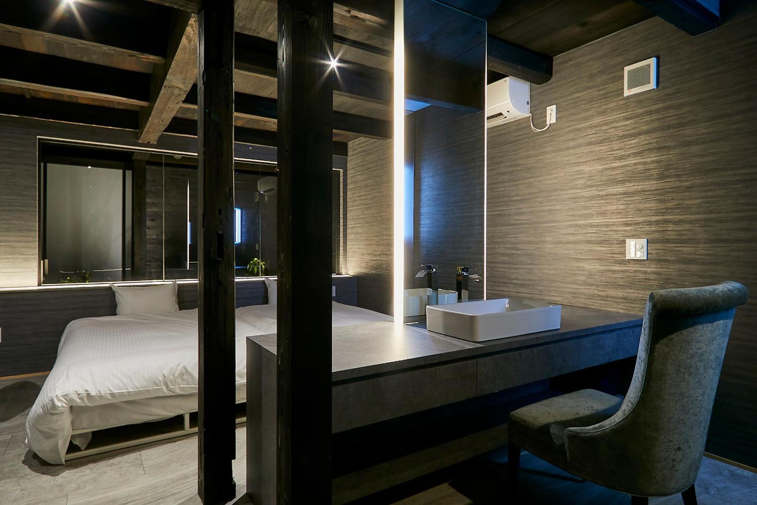Villa with Private Pool - Photo 51