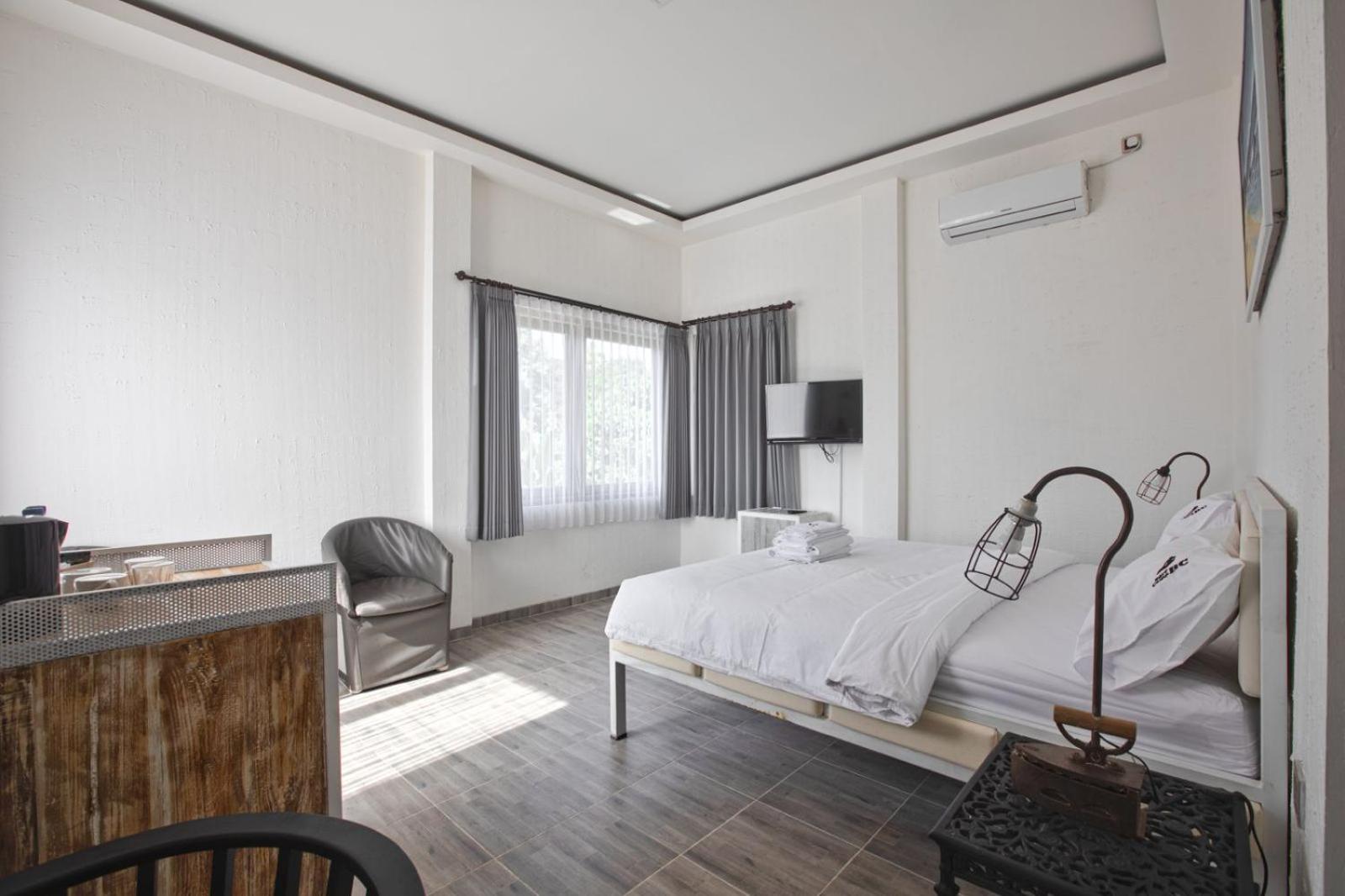 Standard Double Room - Photo 1
