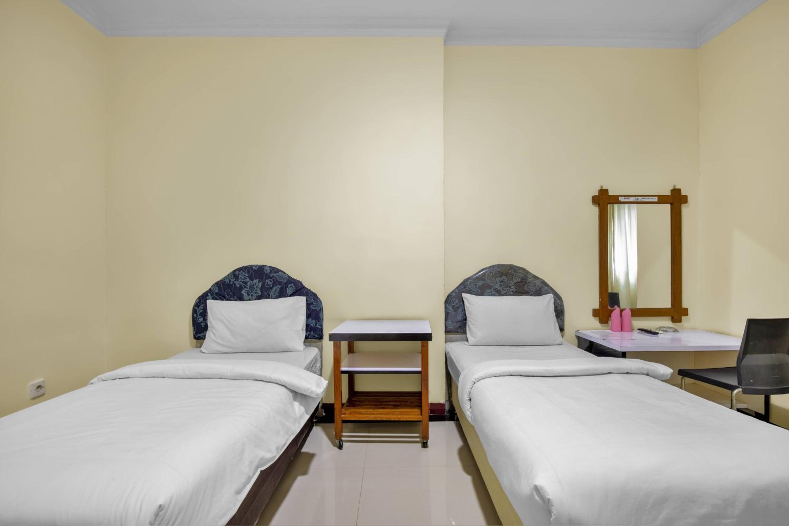 Standard Double Room - Photo 1