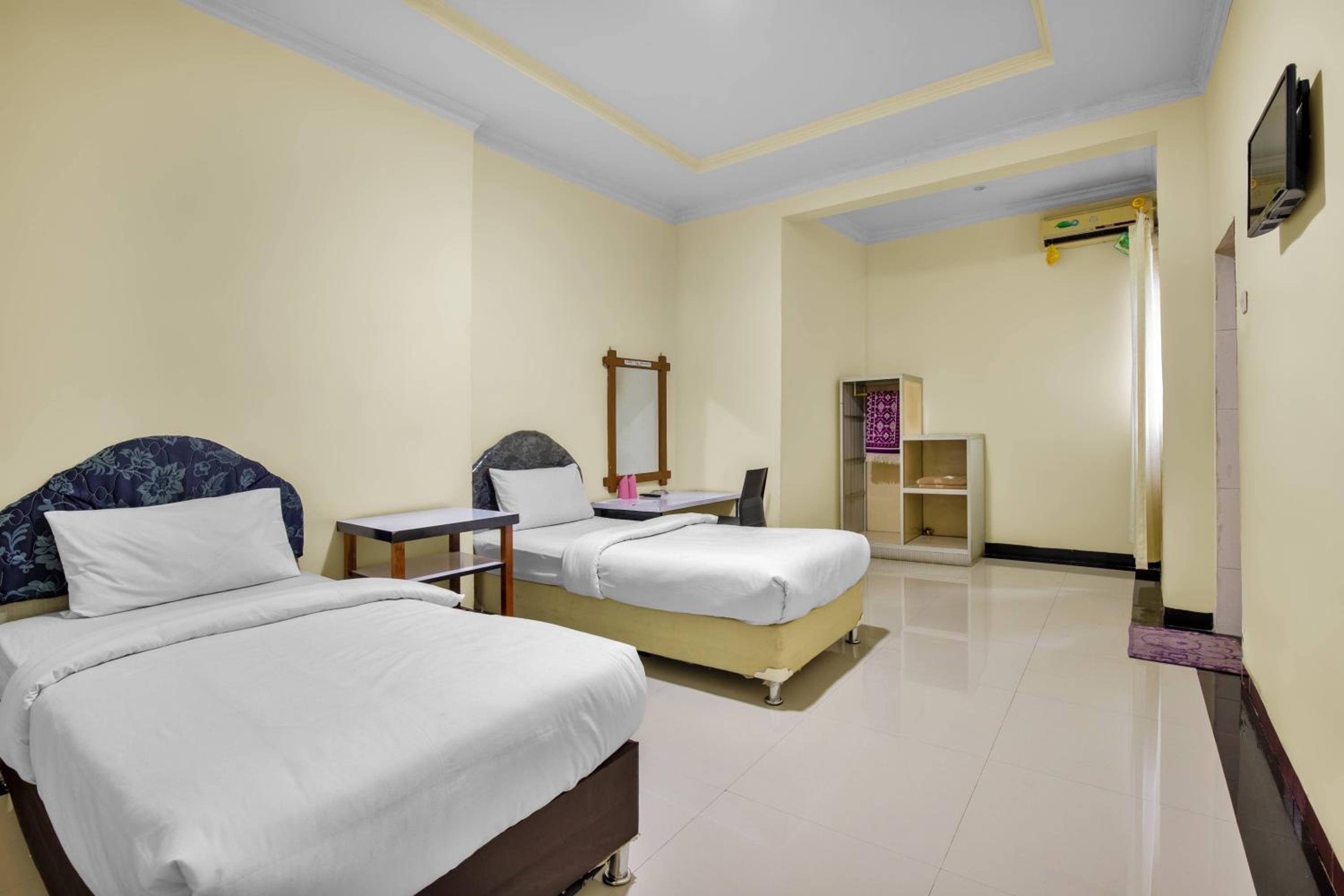 Standard Double Room - Photo 2
