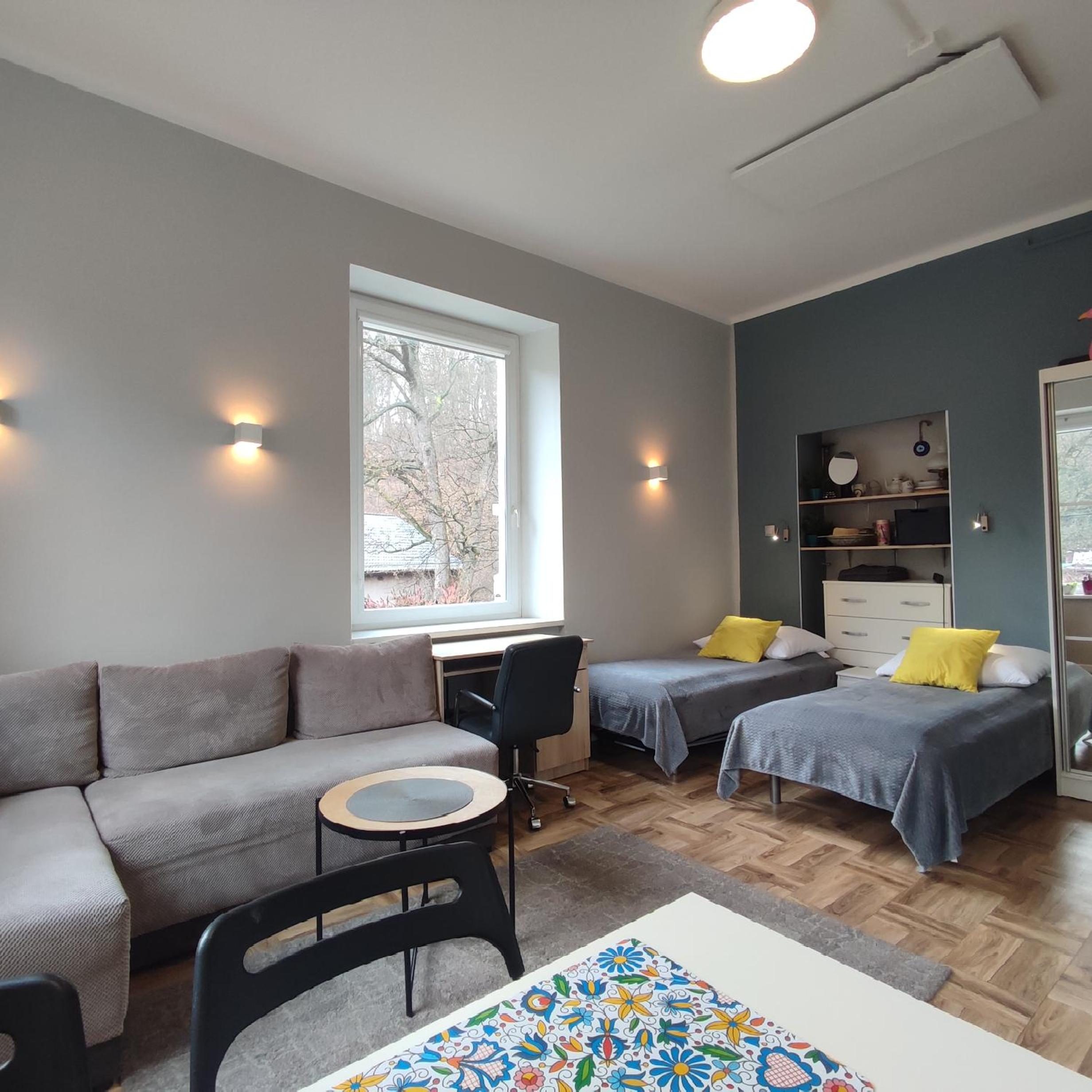 Studio Apartment photo 1