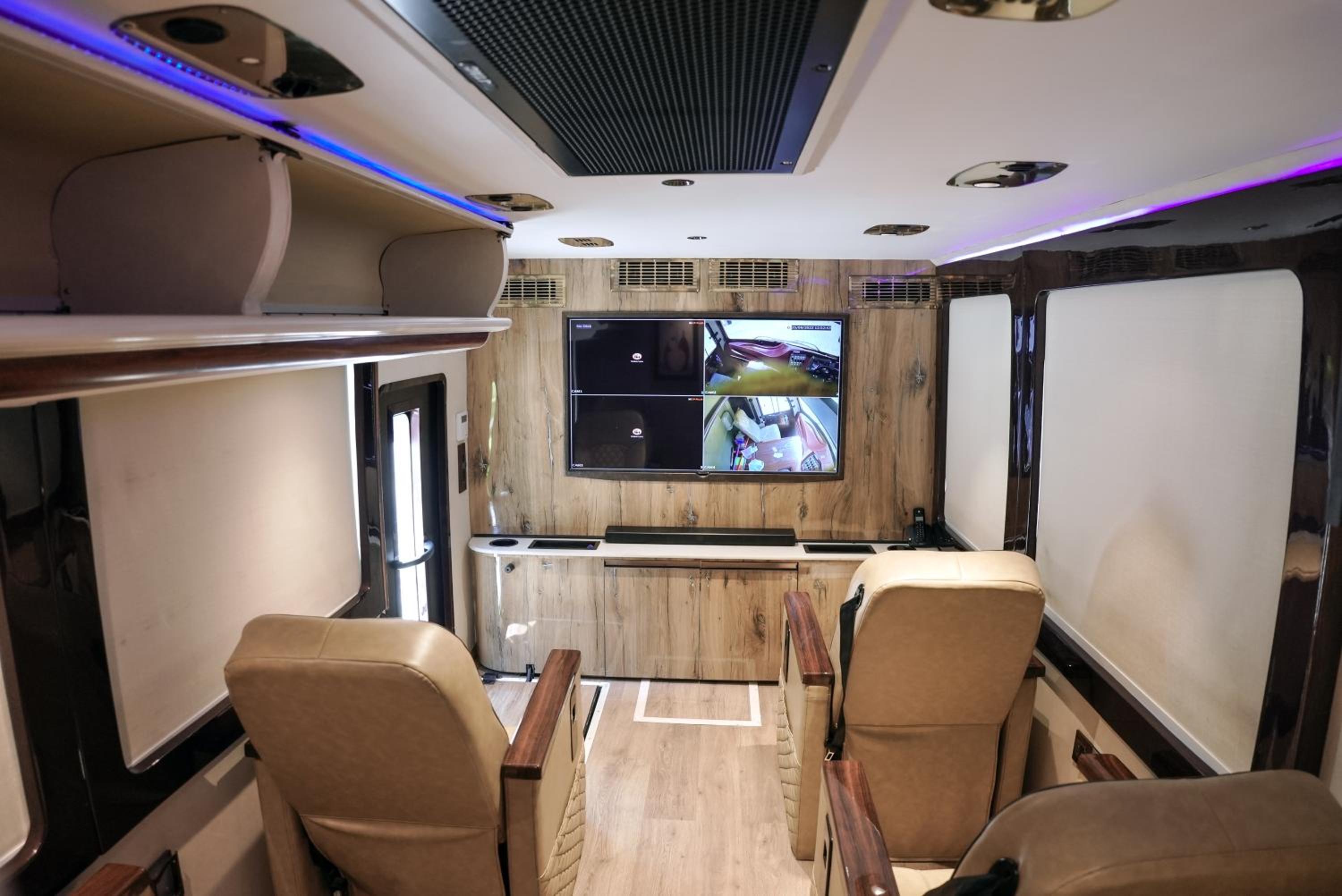 Caravan - Photo 10