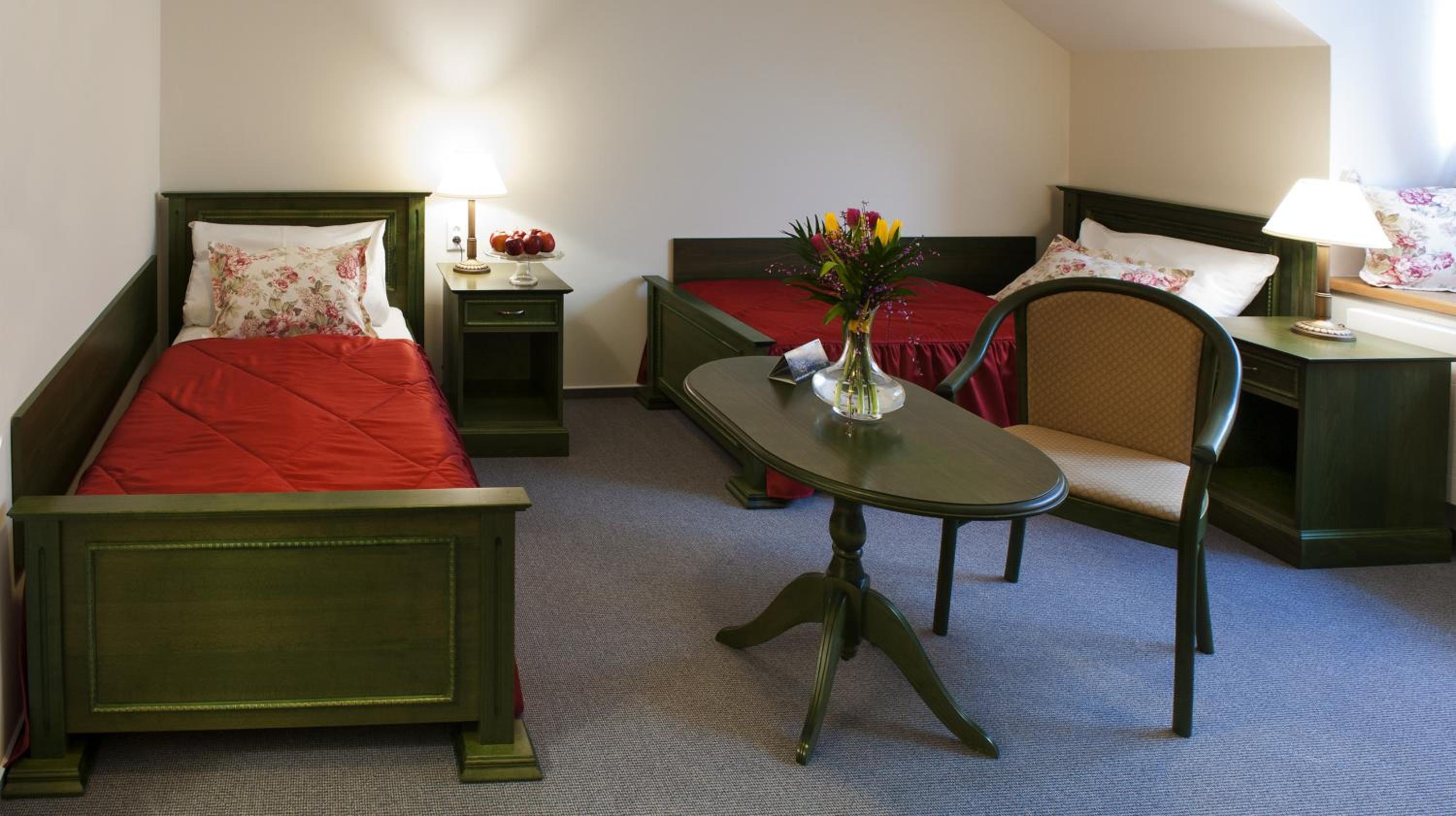 Twin Room - Photo 4