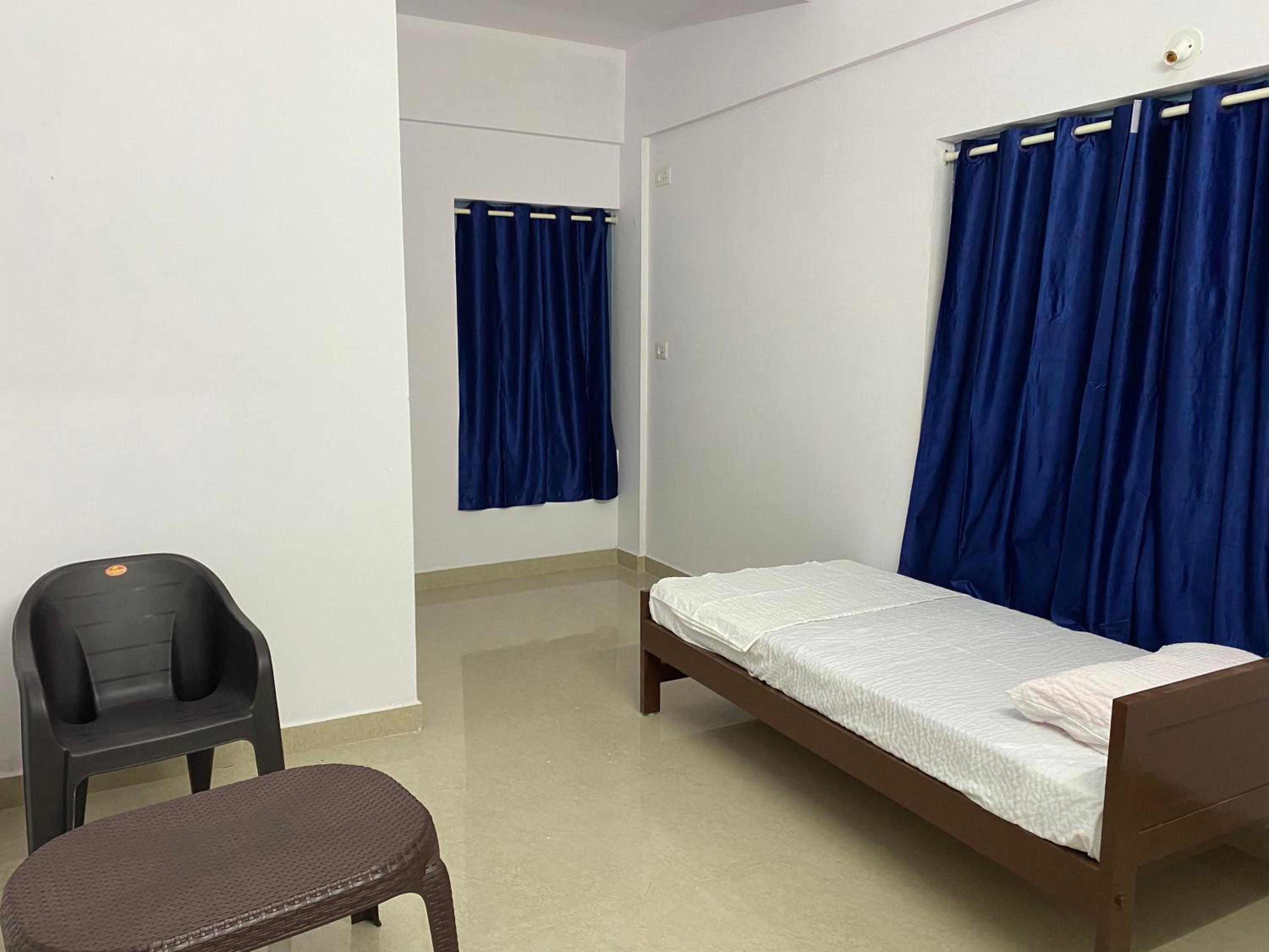 Budget Single Room photo 1