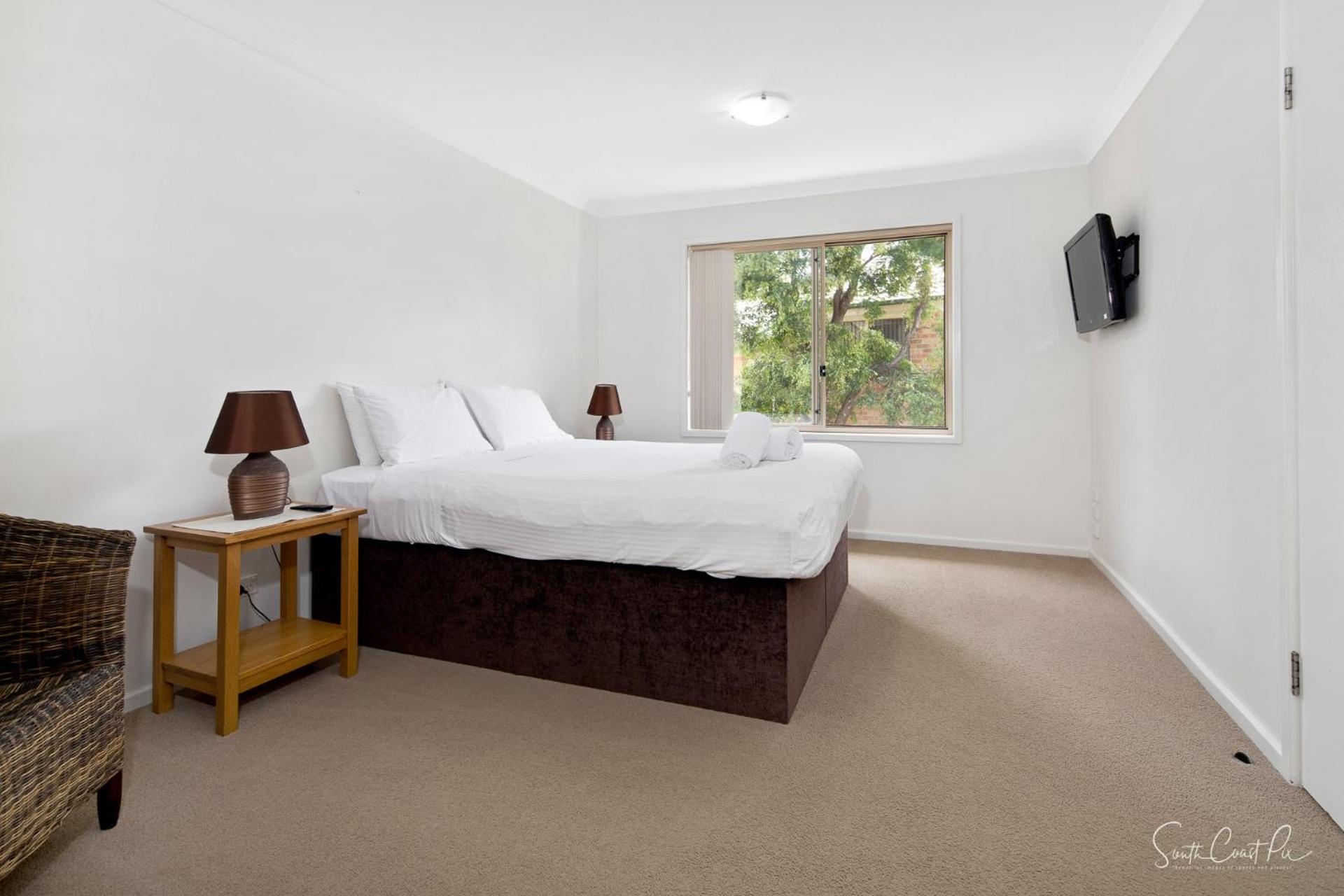 One-Bedroom House photo 1
