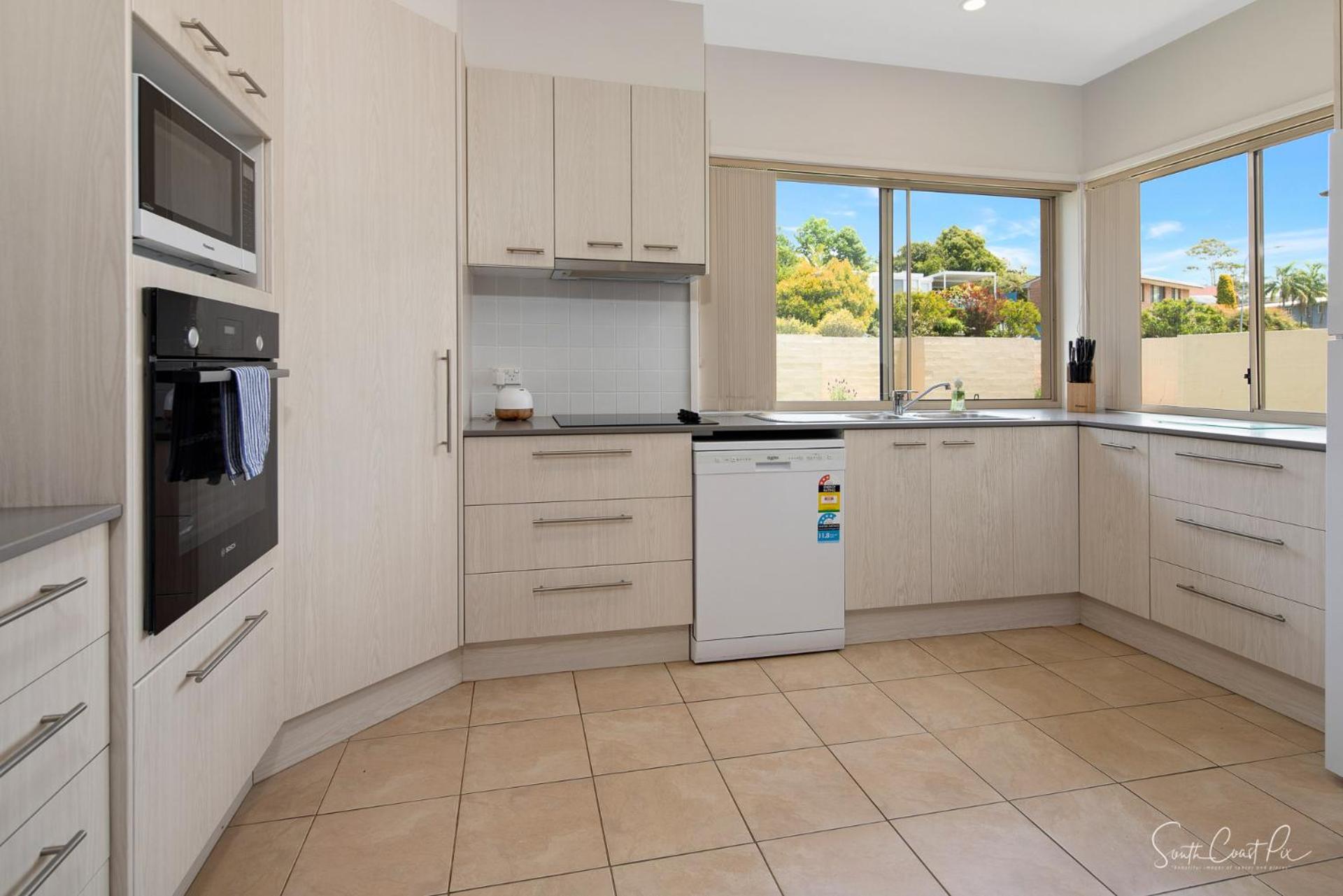 One-Bedroom House photo 2