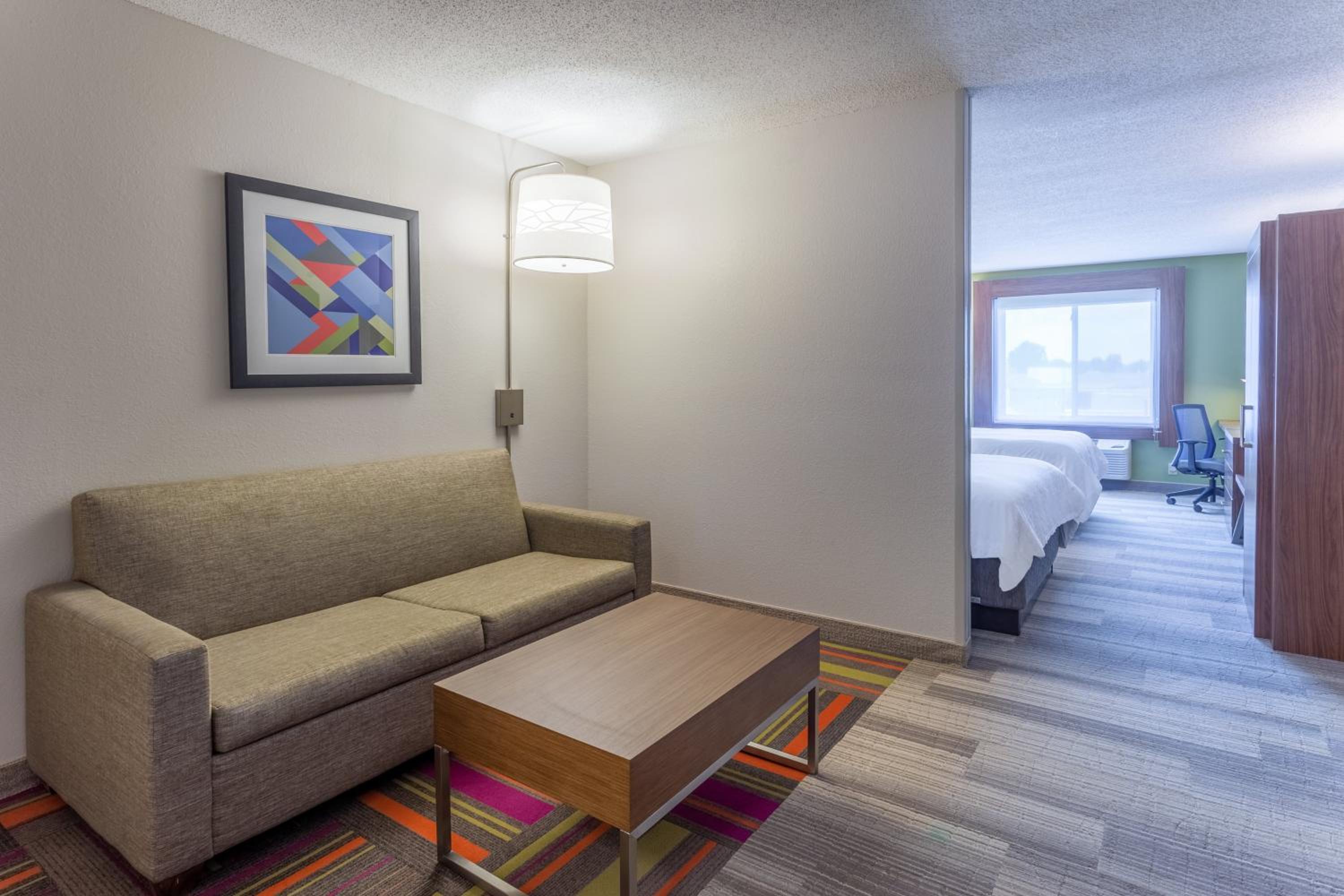 One-Bedroom Suite with Sofa Bed - Photo 1