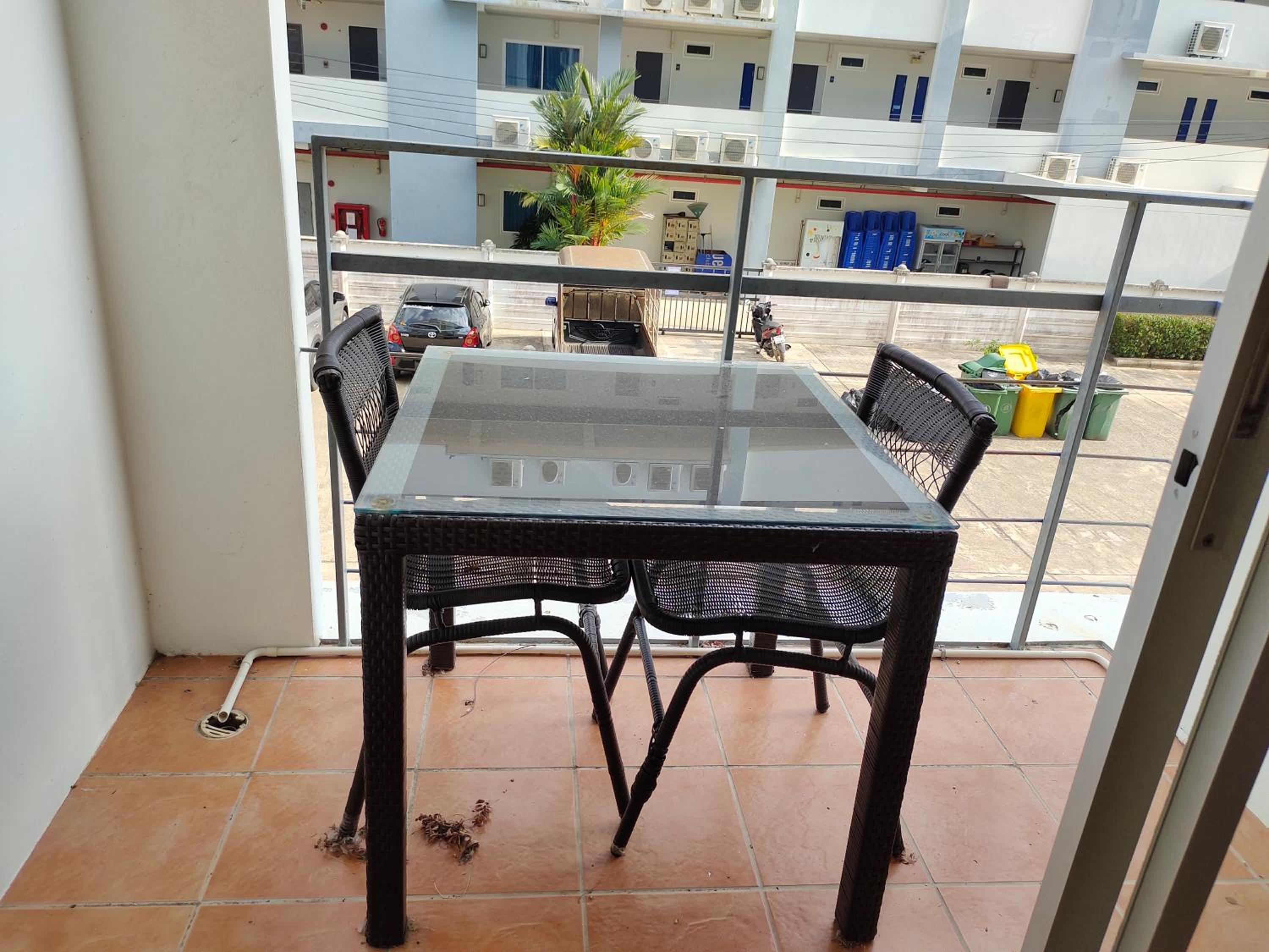Deluxe Double Room (2 Adults + 1 Child) - Photo 21