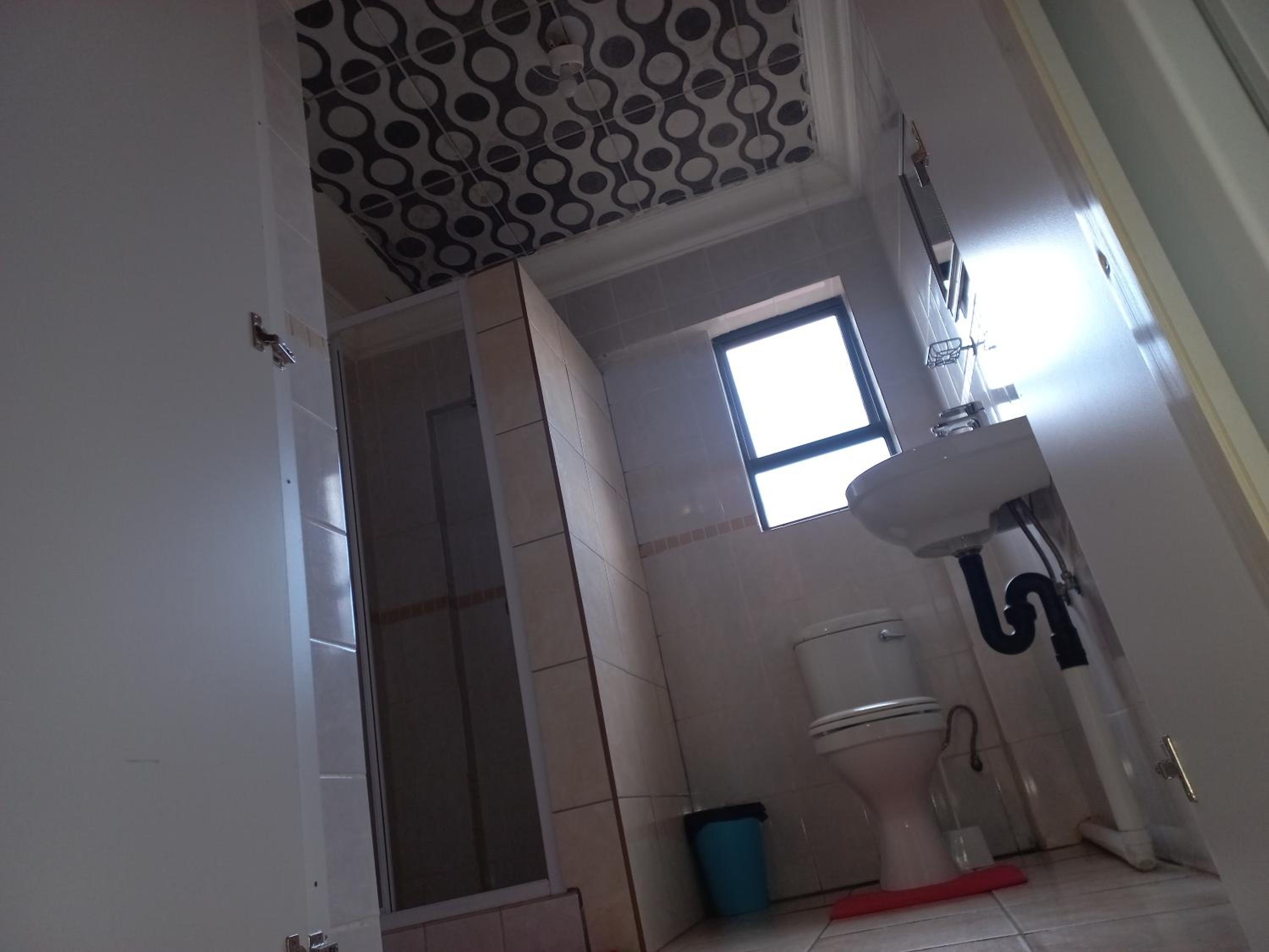 Standard Double Room - Photo 3