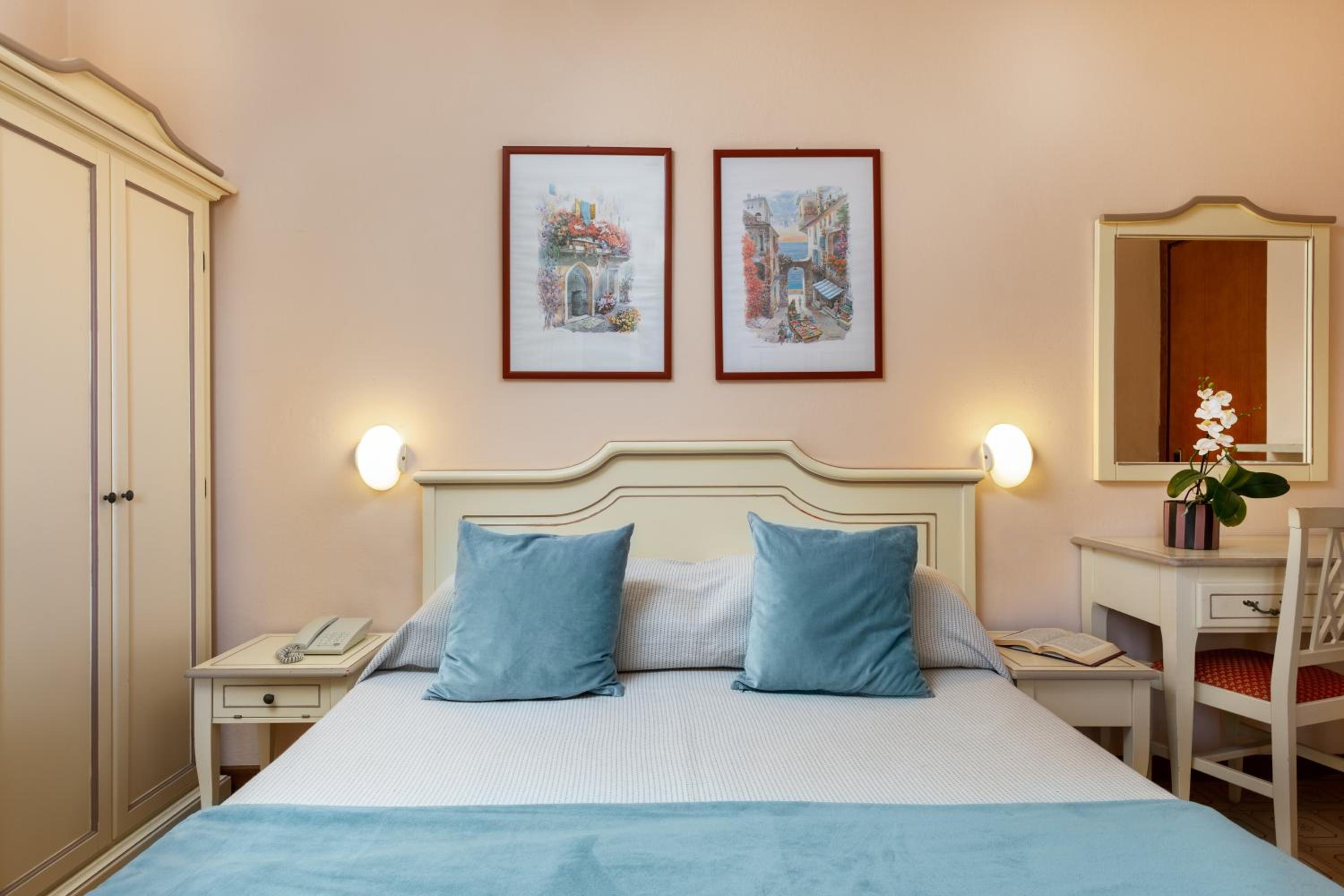 Classic Double Room - Photo 5