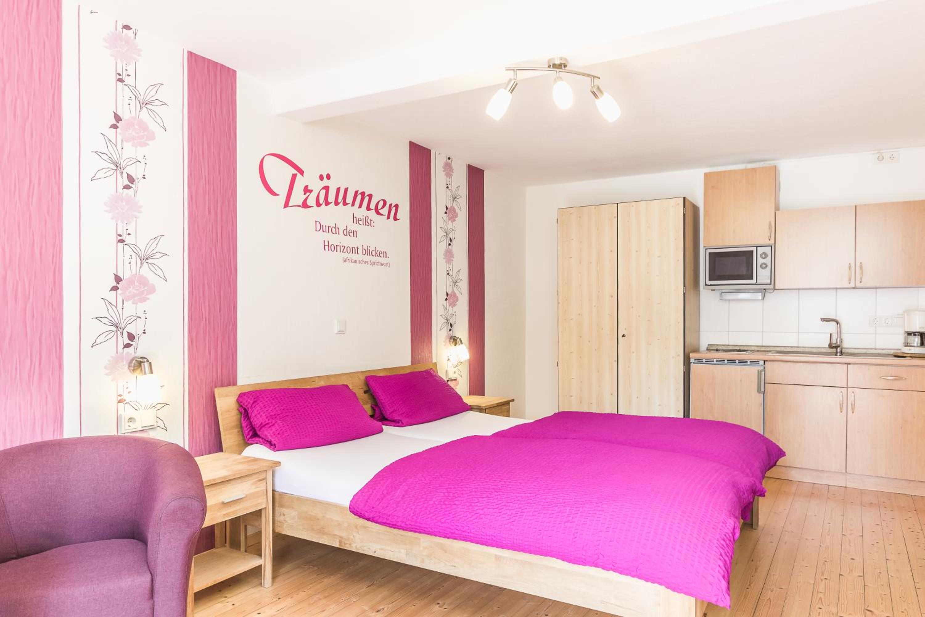 Double or Twin Room - Disability Access - Photo 1