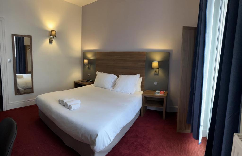 Standard Double Room photo 2