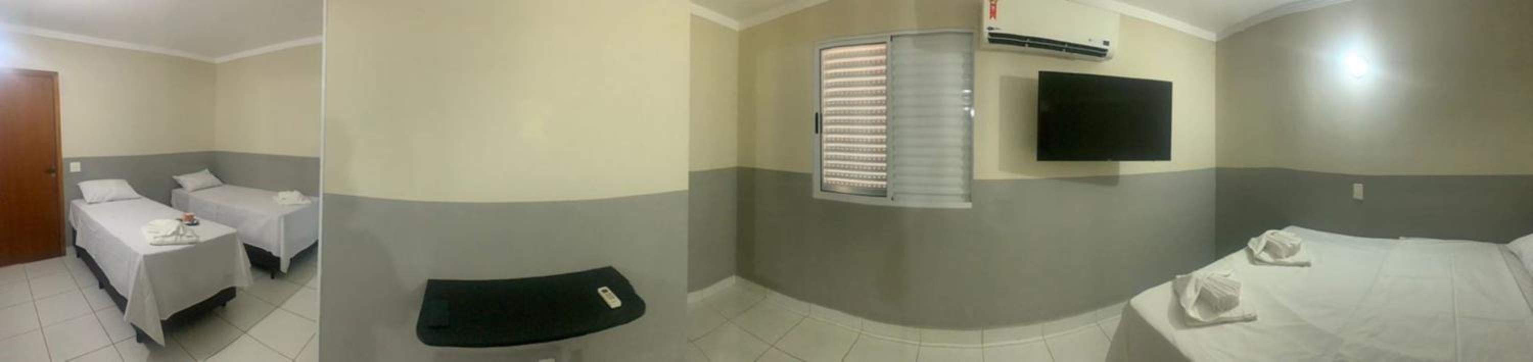 Quadruple Room - Photo 3