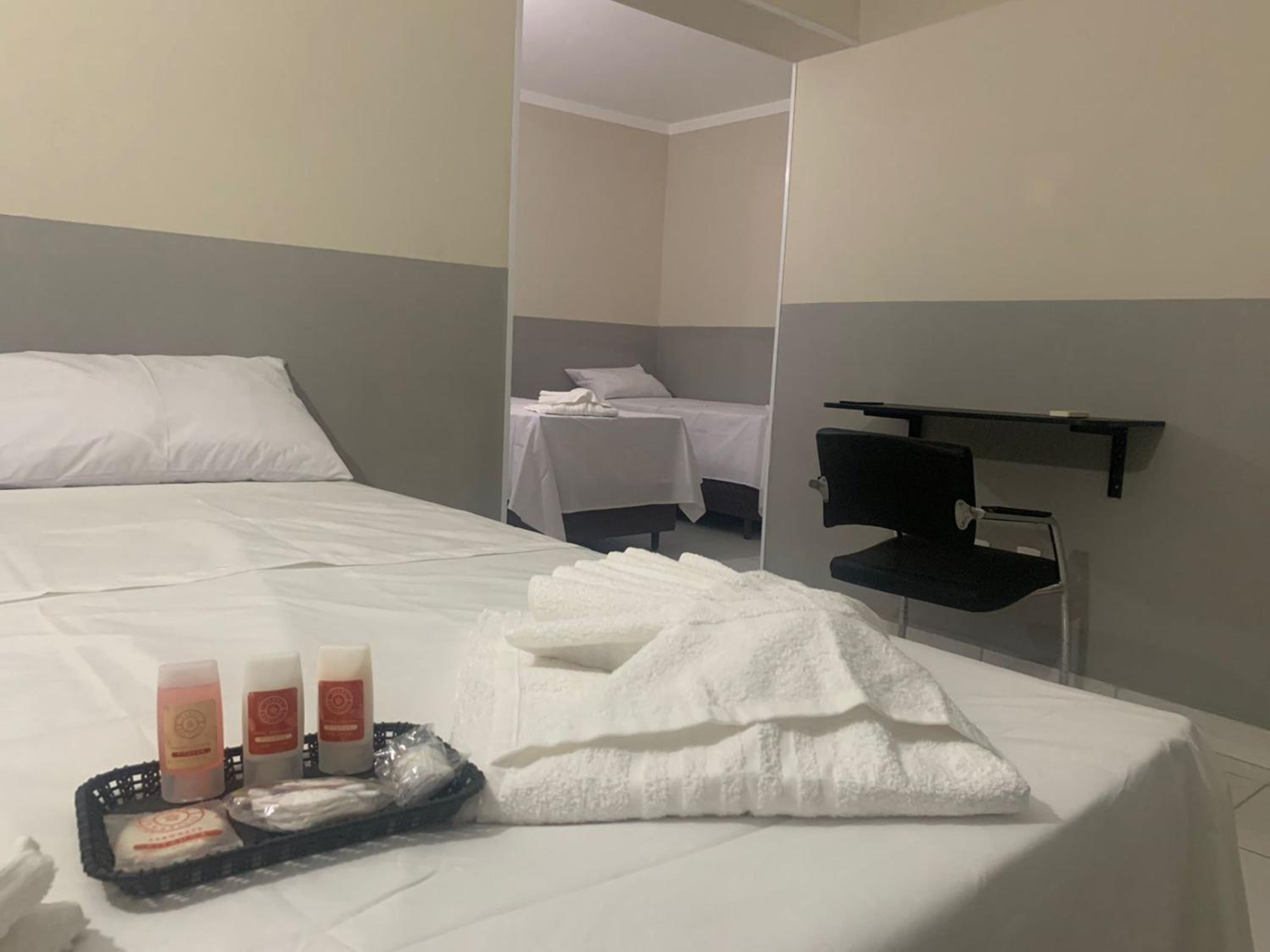 Quadruple Room - Photo 4
