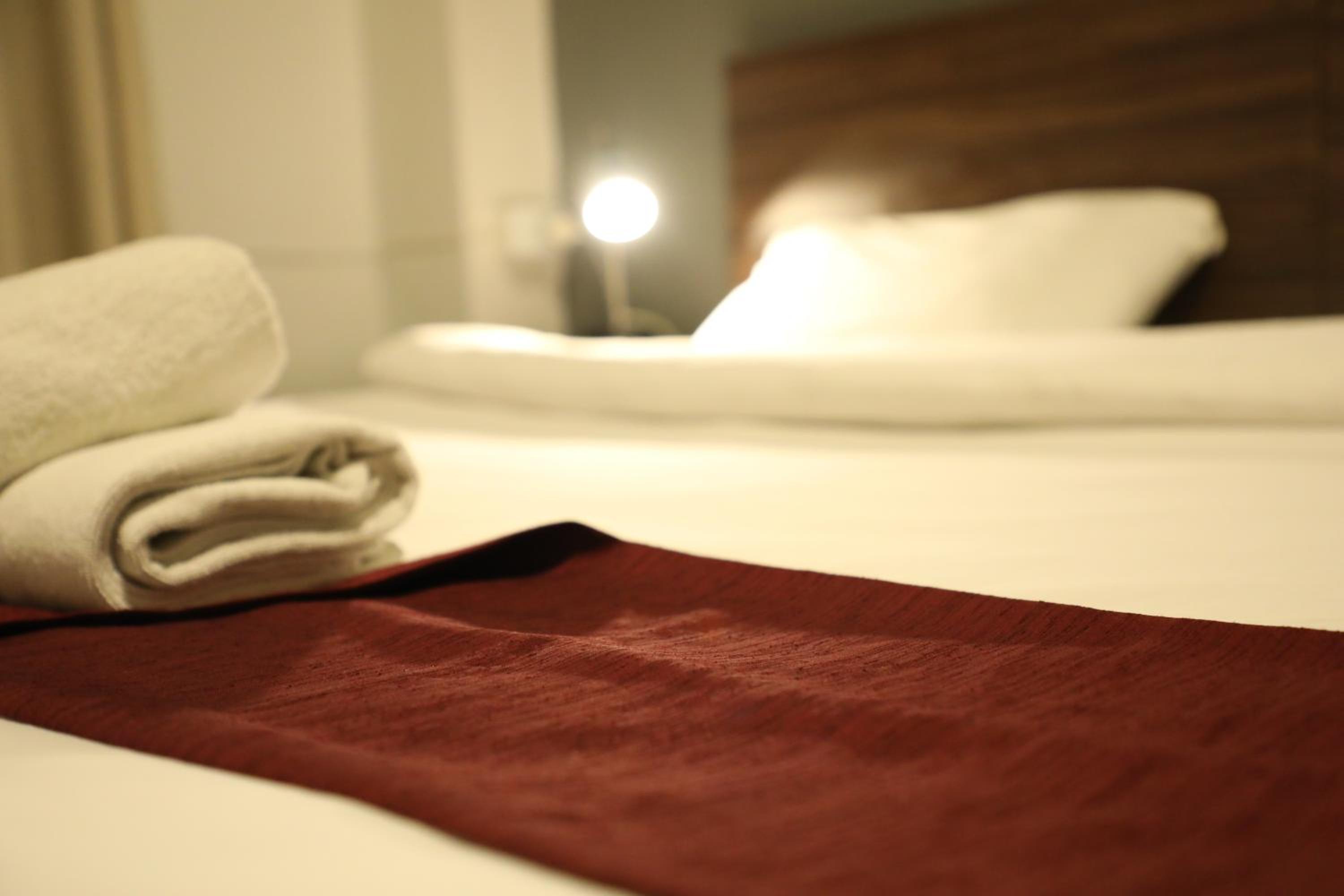 Double Room - Photo 3
