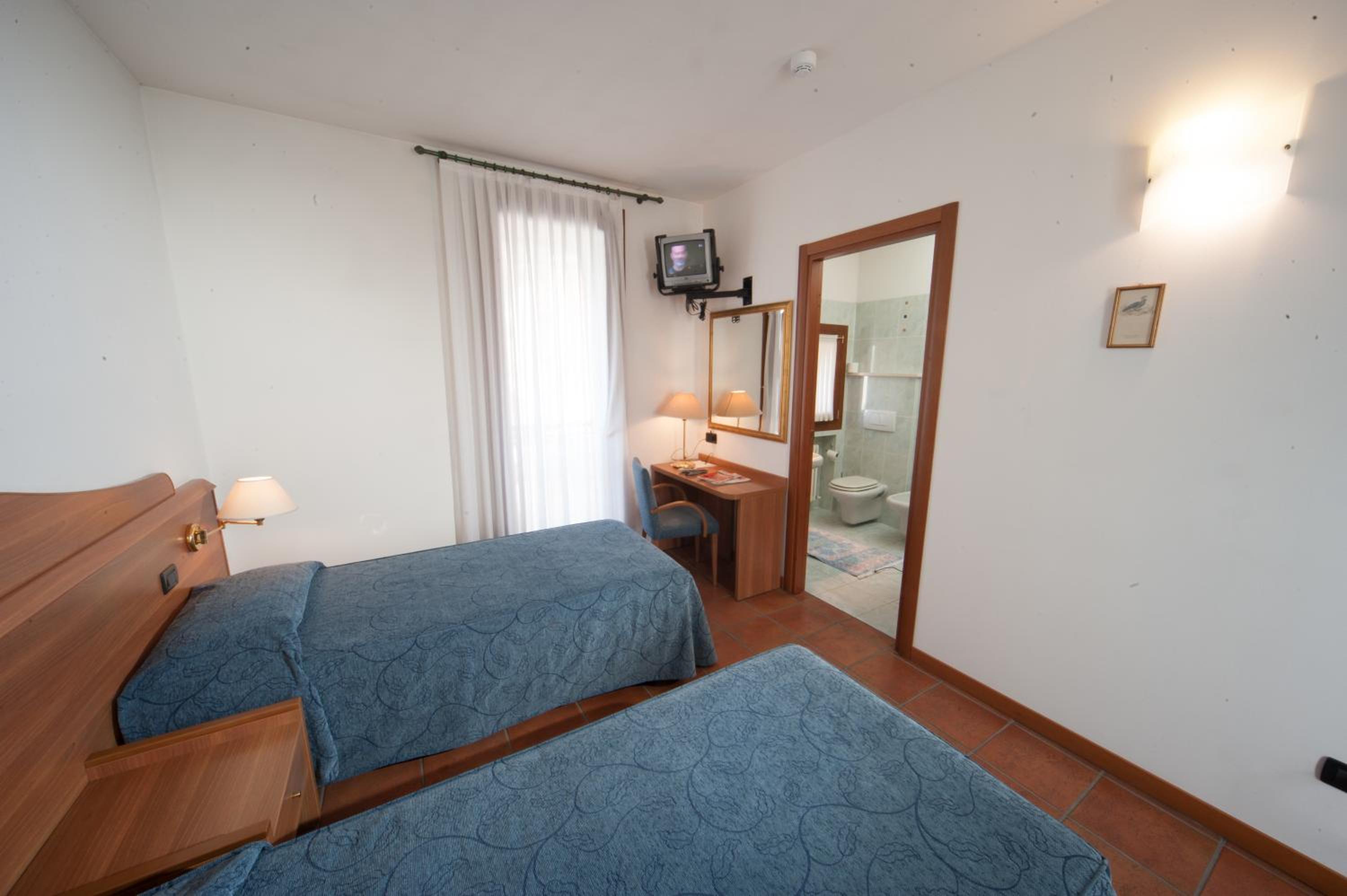 Triple Room photo 3