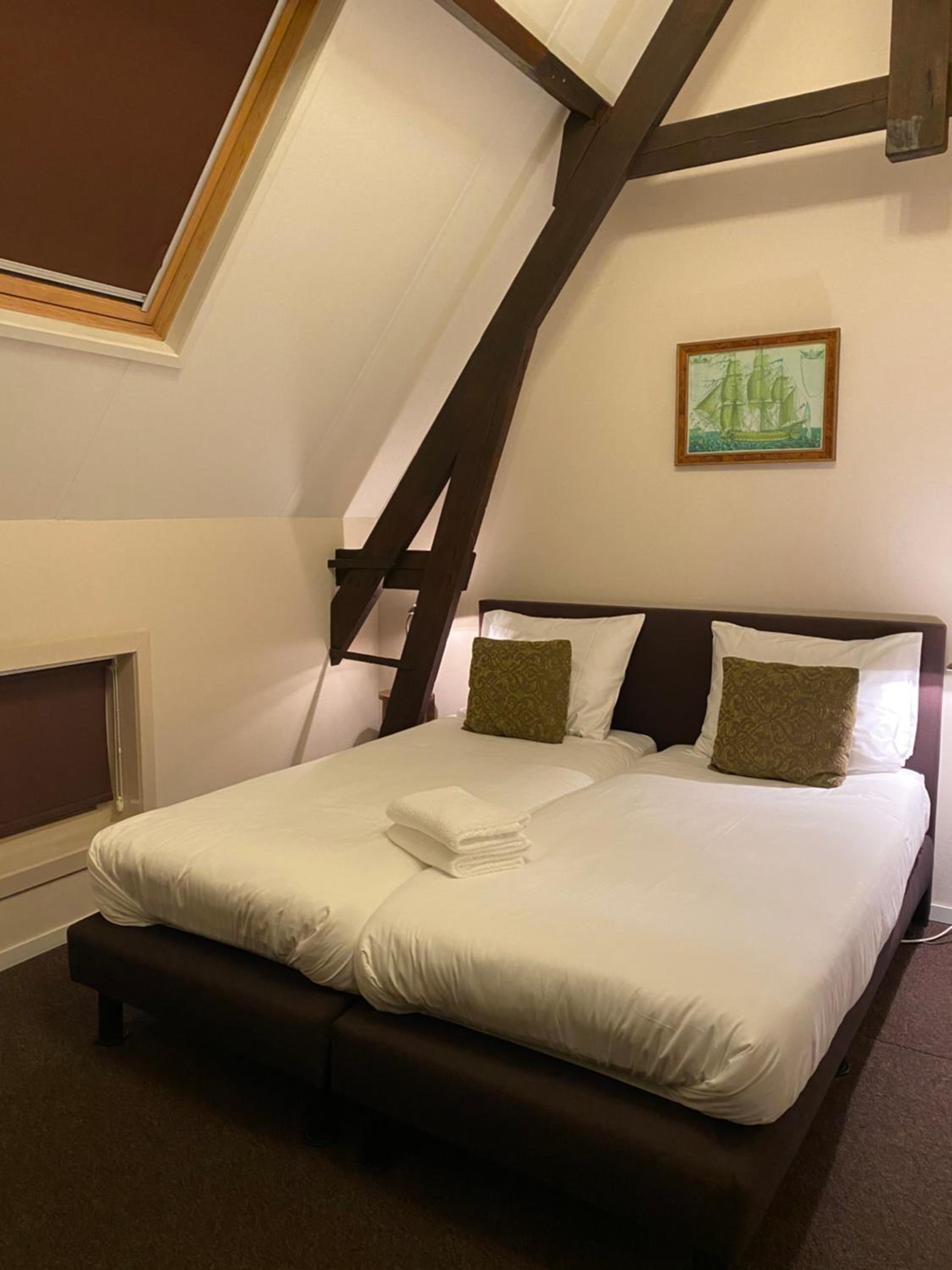 Standard Double Room - Photo 1