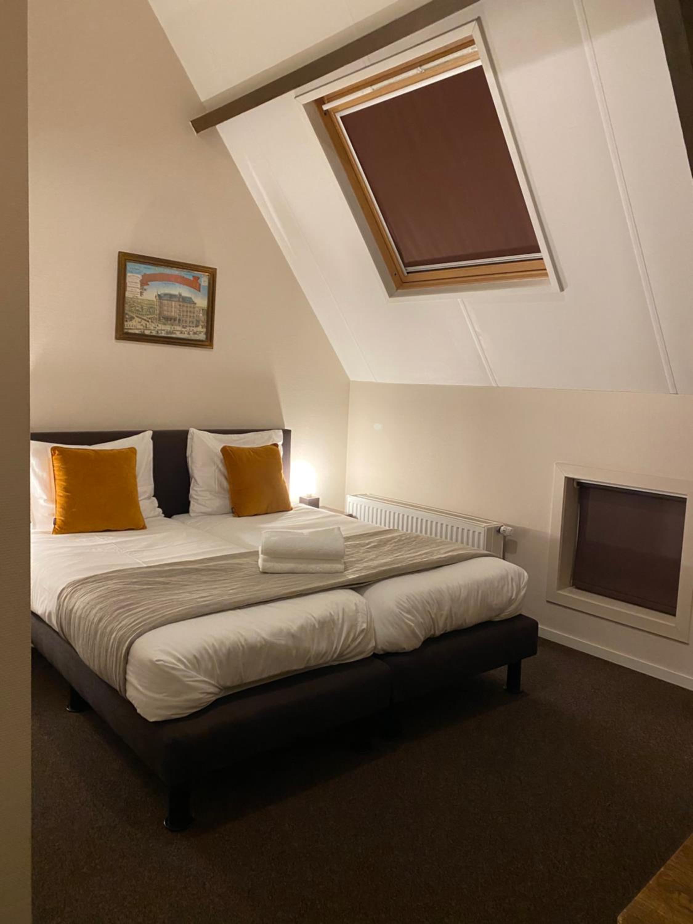 Standard Double Room - Photo 6