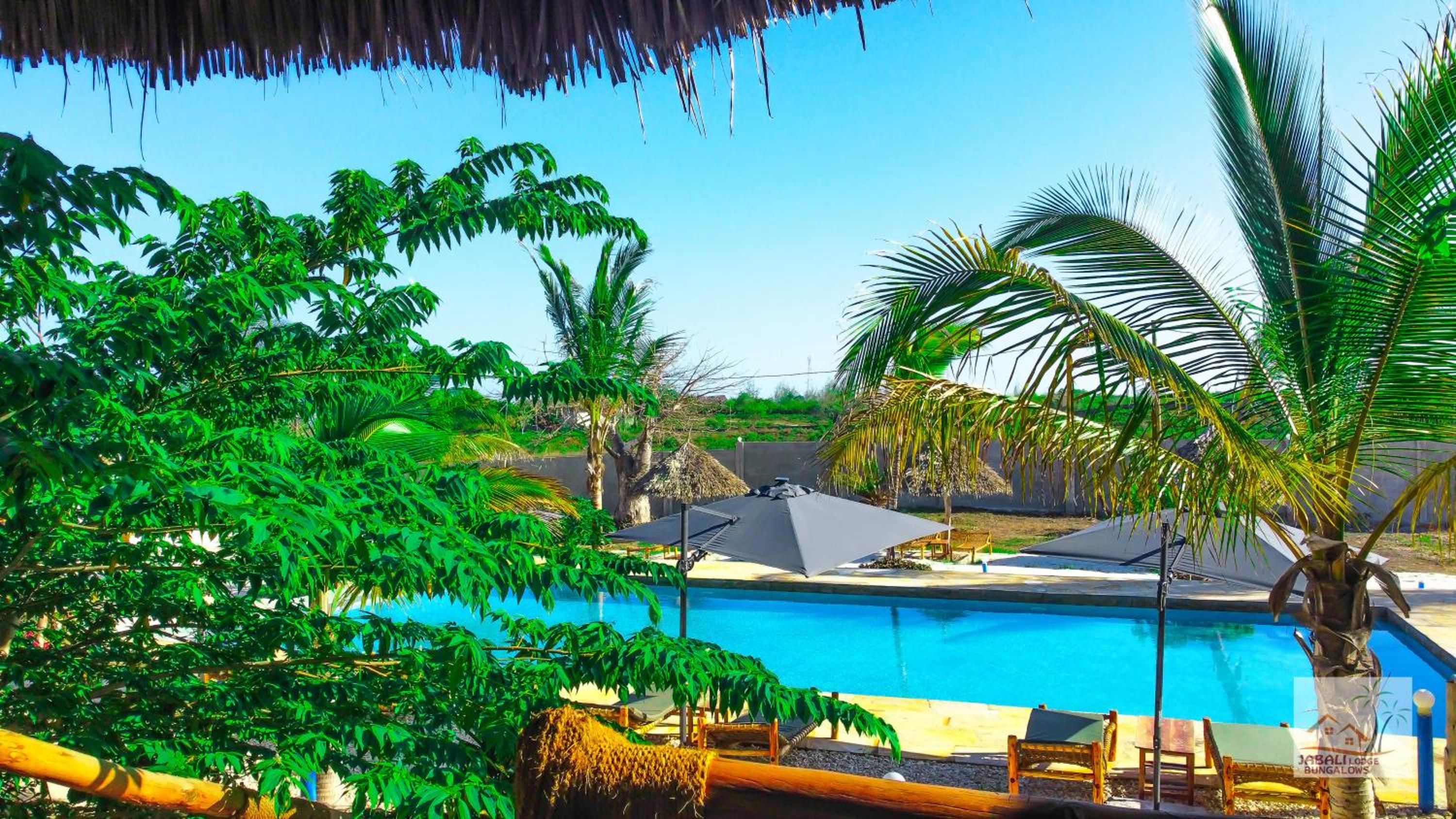 Double Room with Pool View - Photo 15