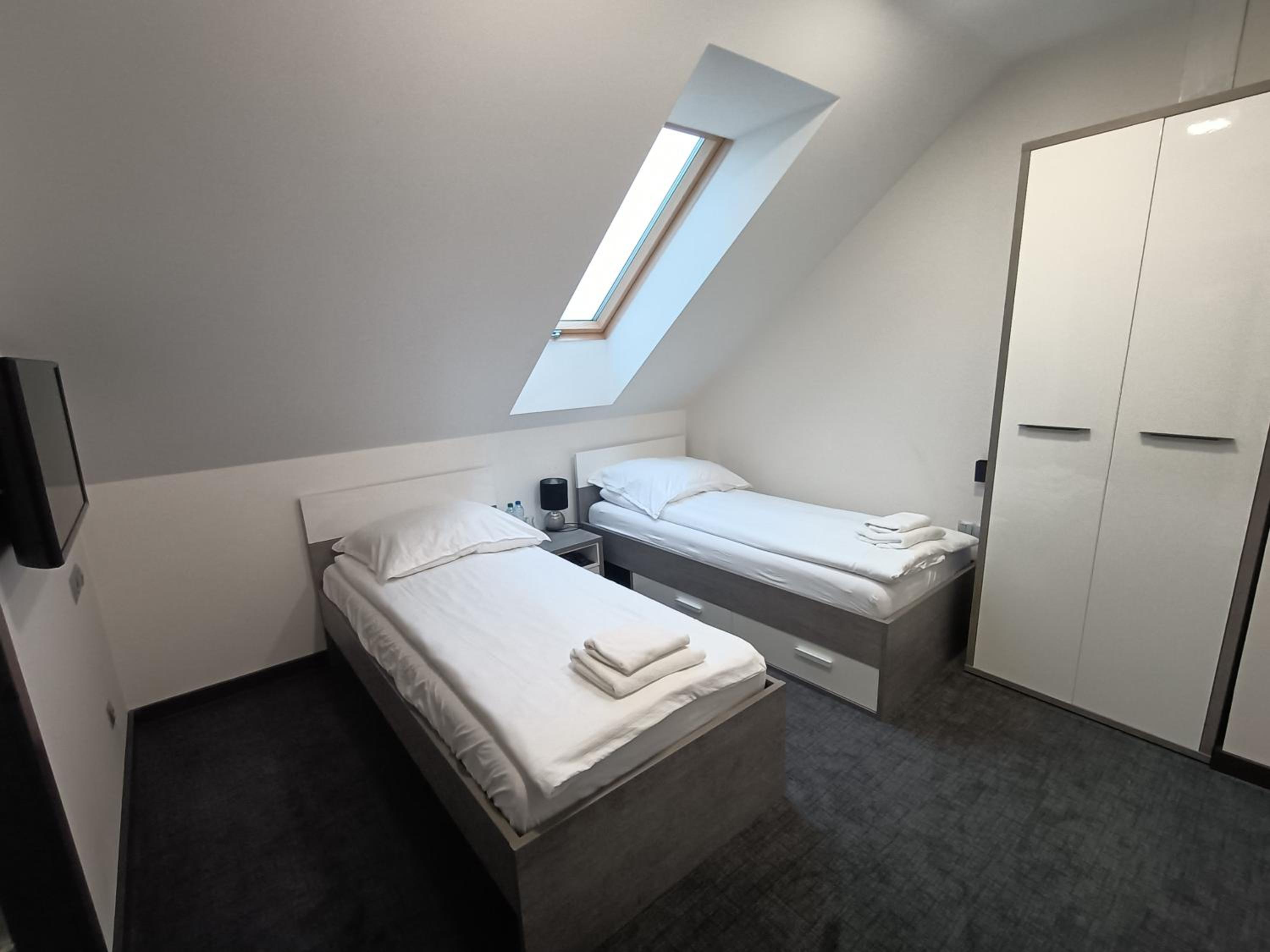 Twin Room photo 1