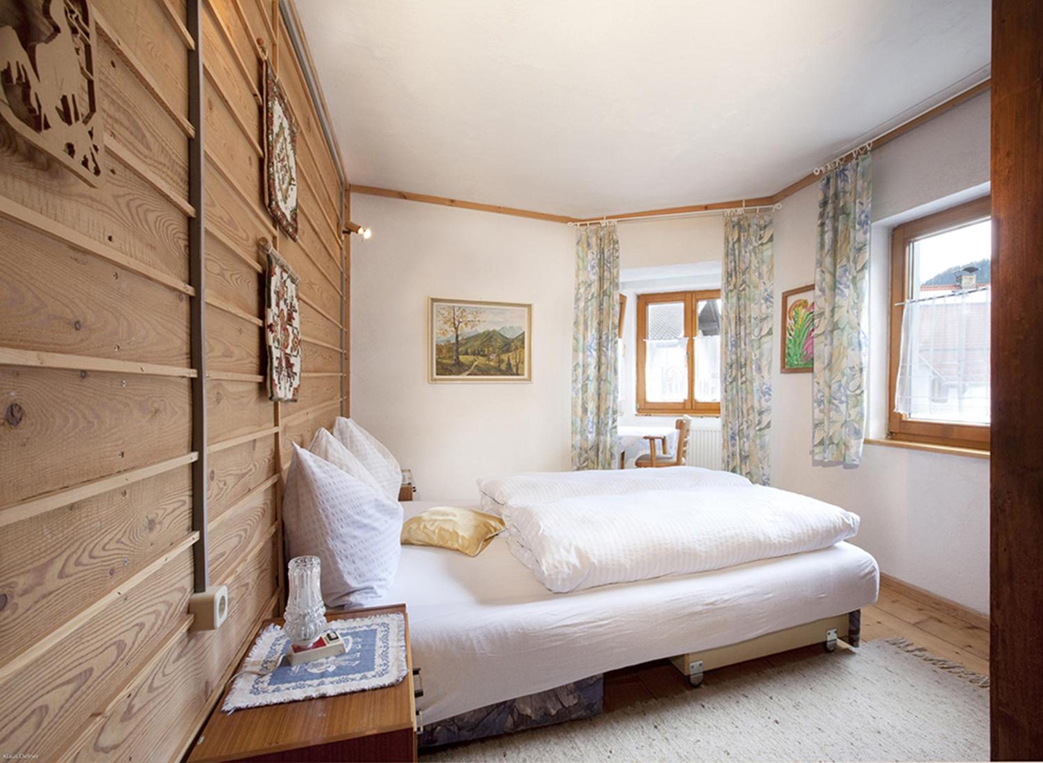 Standard Two-Bedroom Apartment with Balcony photo 2