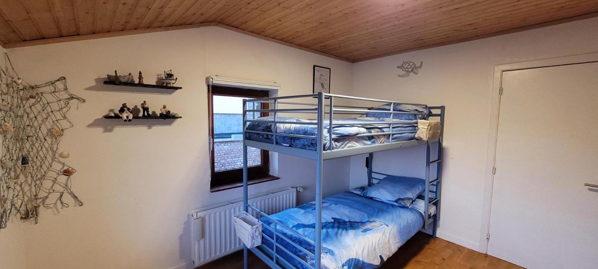 Four-Bedroom House photo 3
