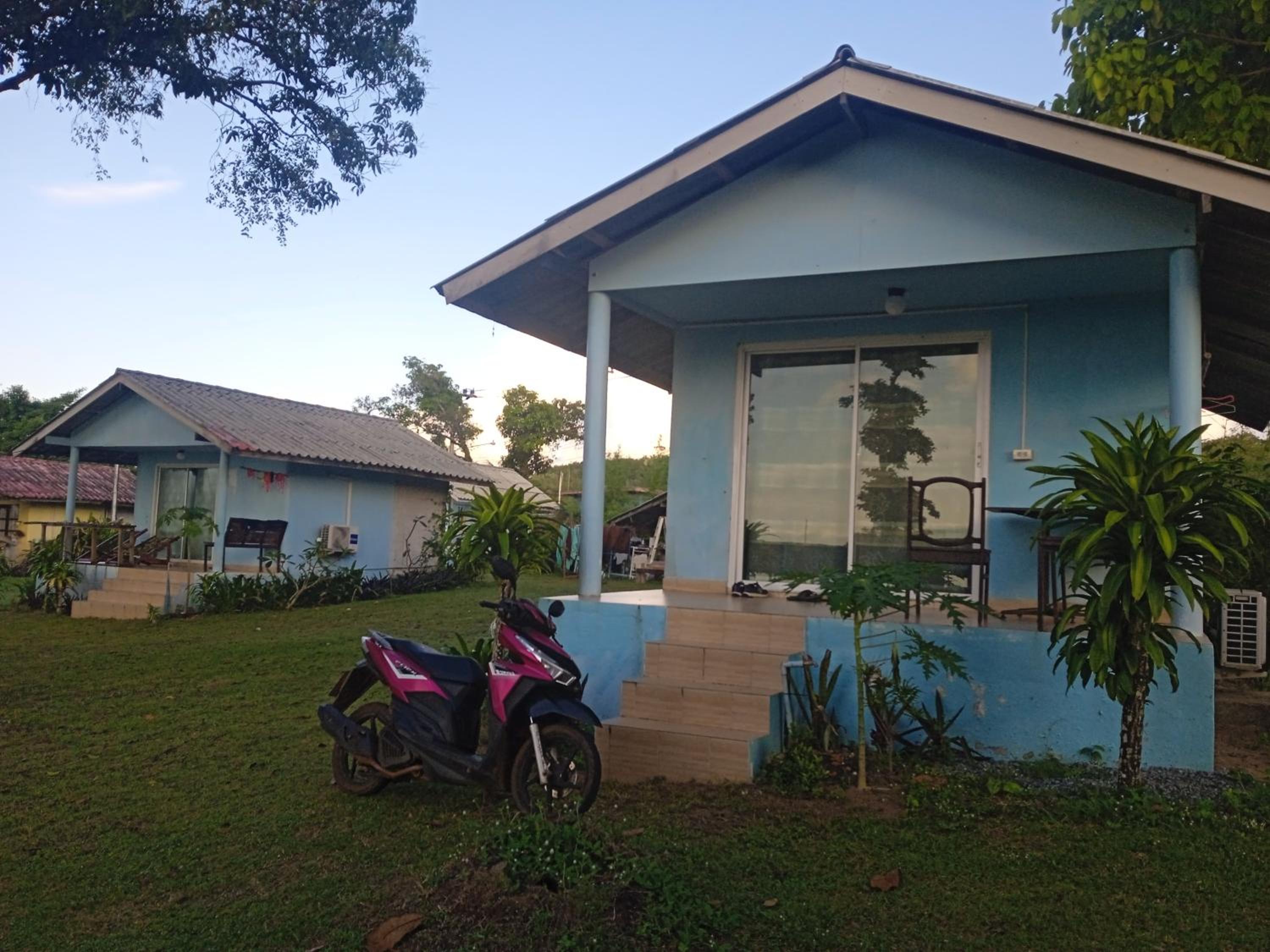 Double Room with Balcony and Sea View photo 3