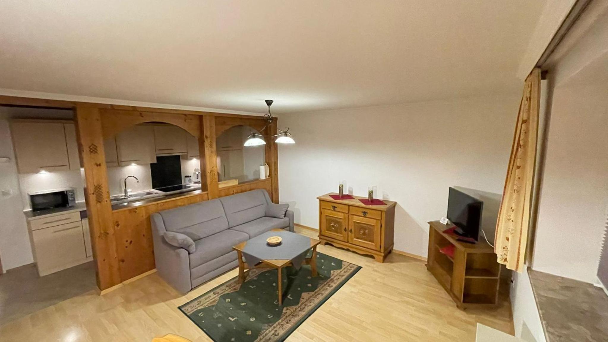 Apartment photo 1