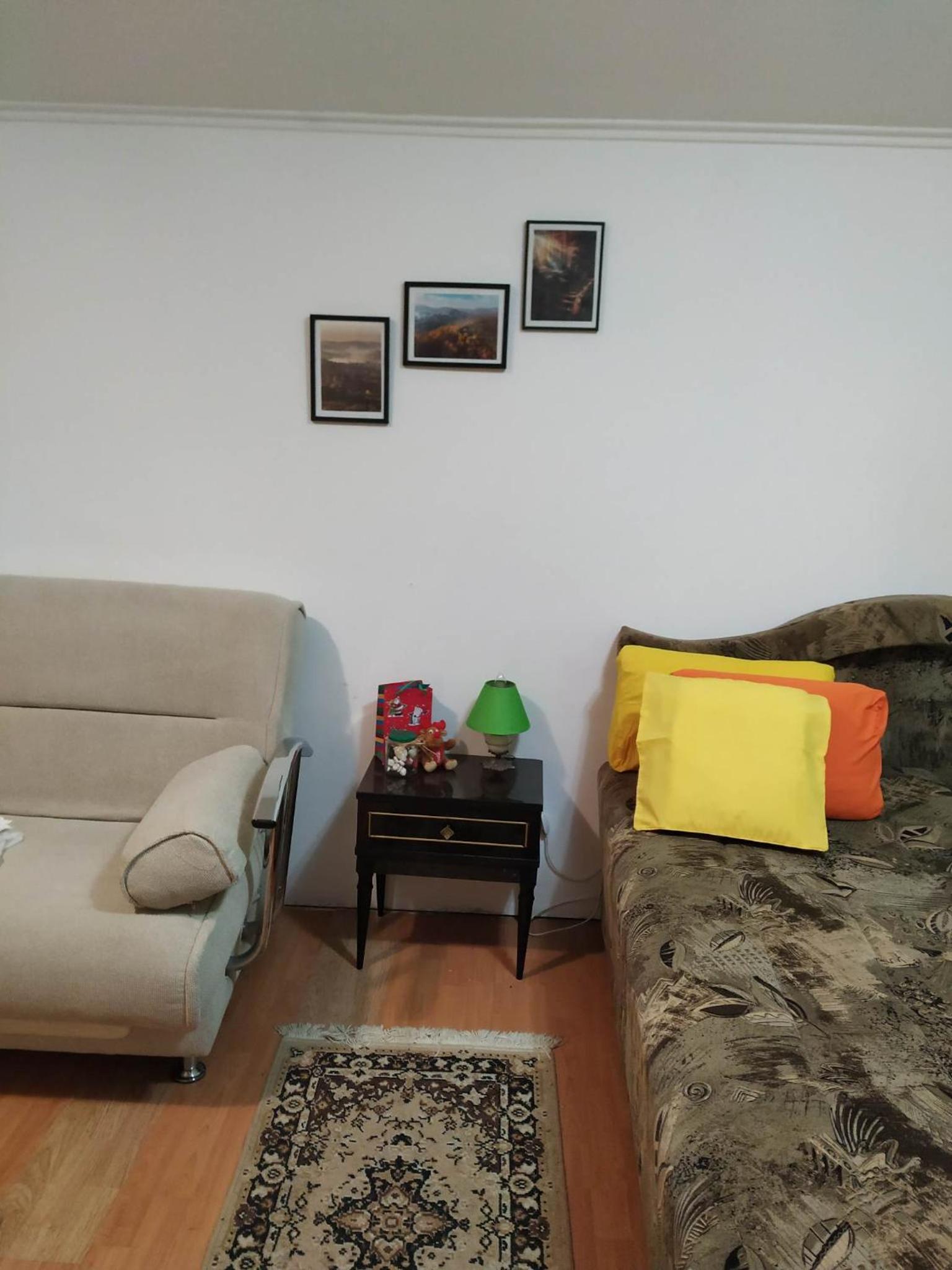 One-Bedroom House photo 1