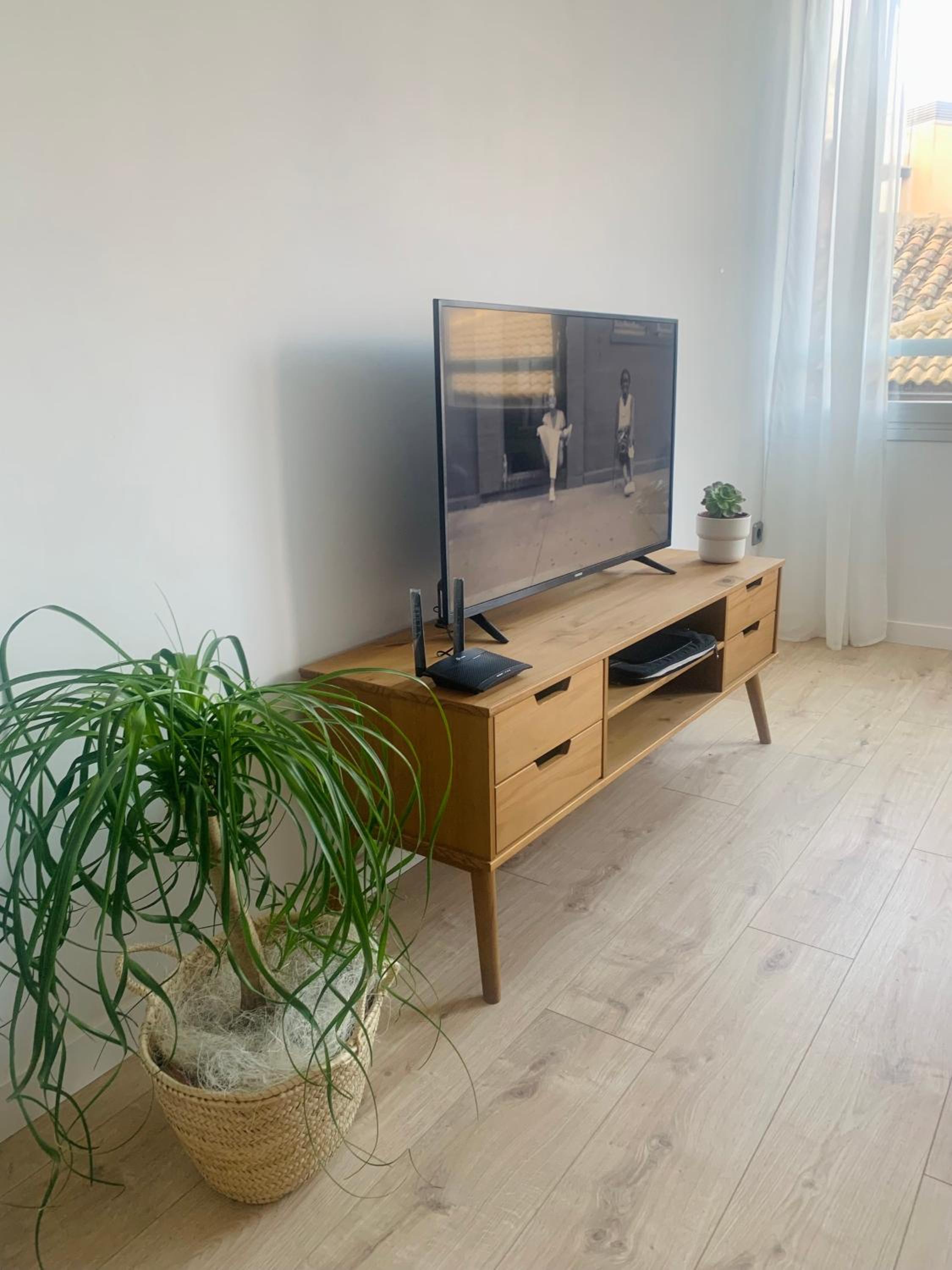 One-Bedroom Apartment photo 3