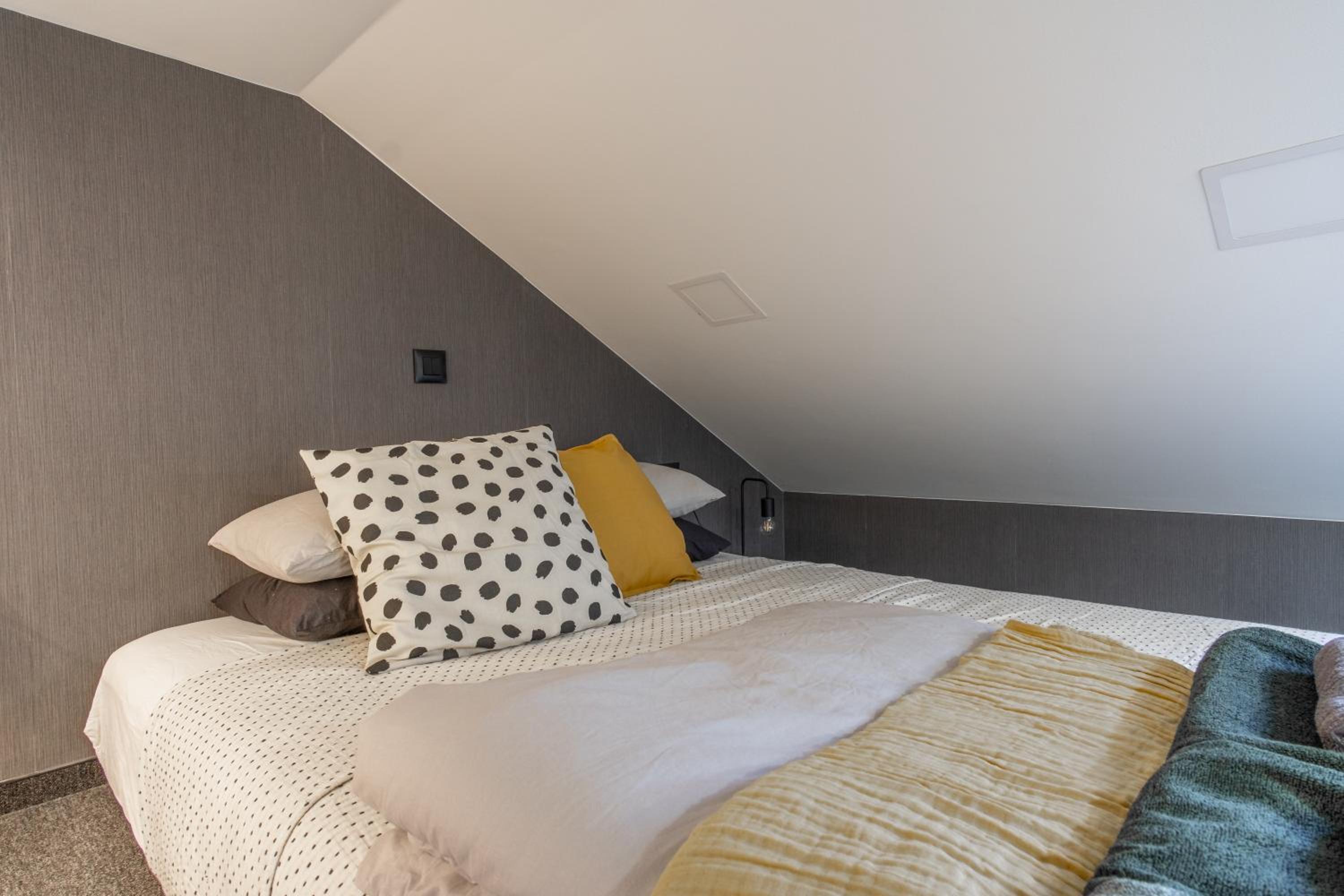Duplex Apartment - Photo 8