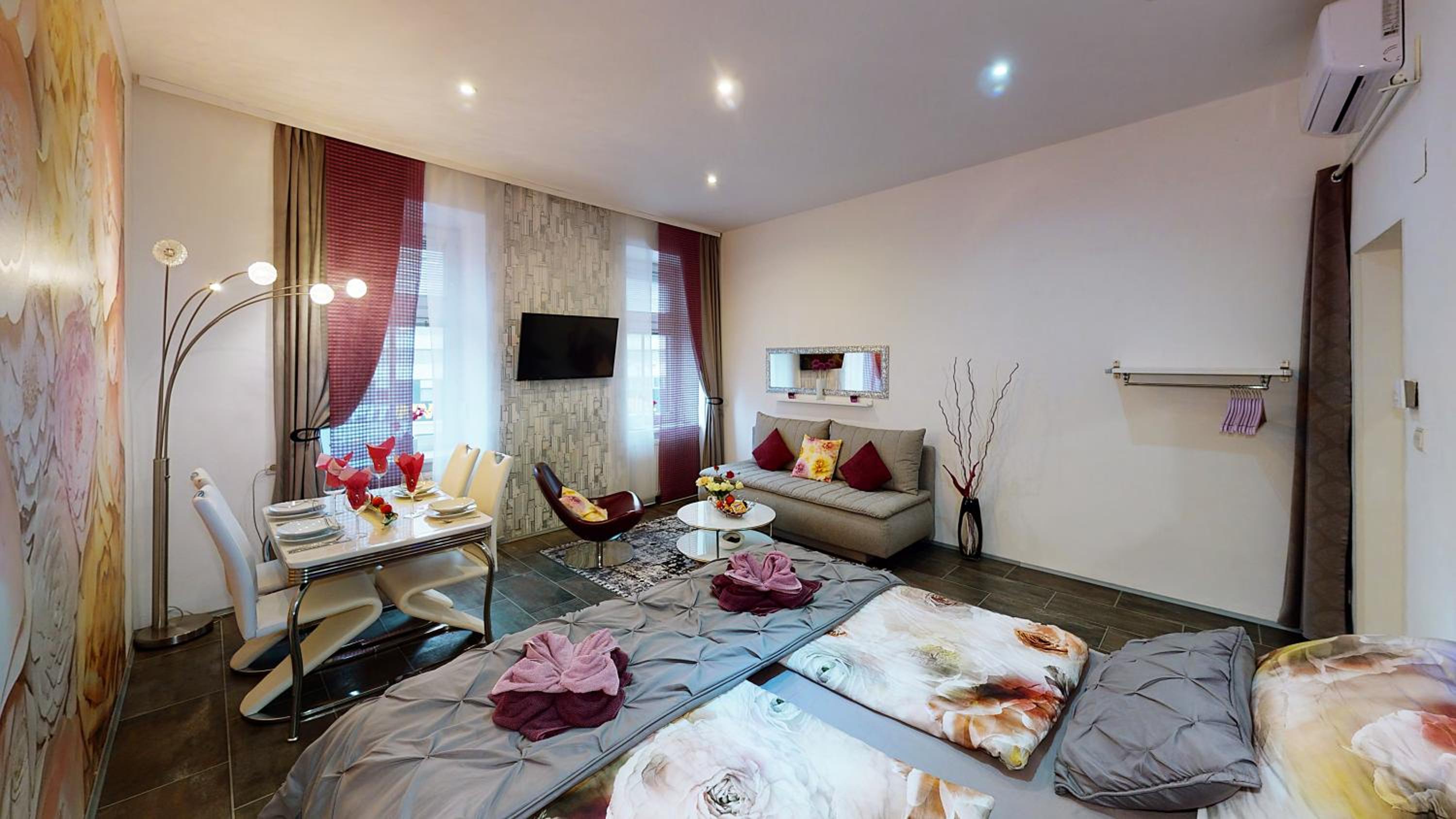 One-Bedroom Apartment