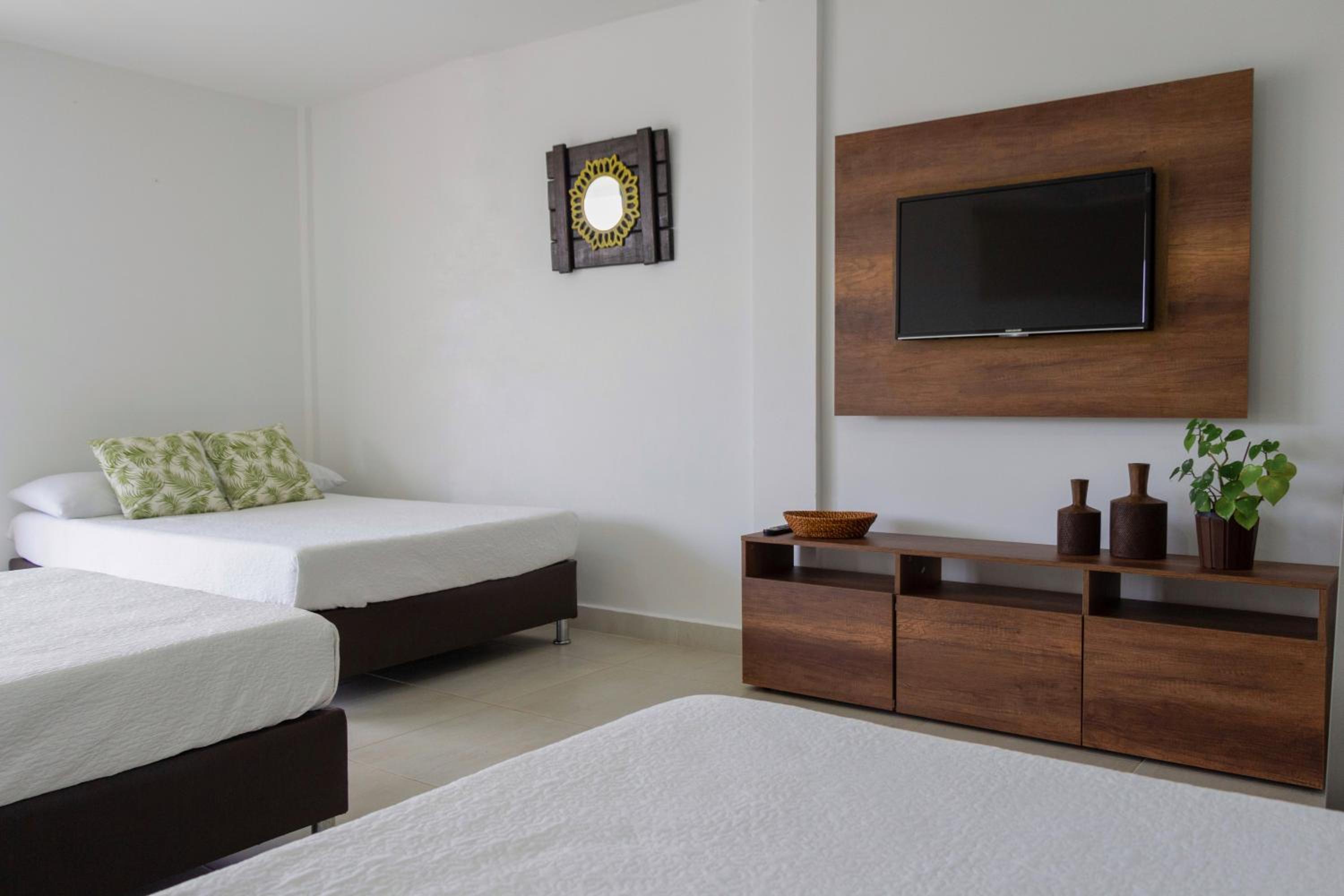 Superior Triple Room photo 2