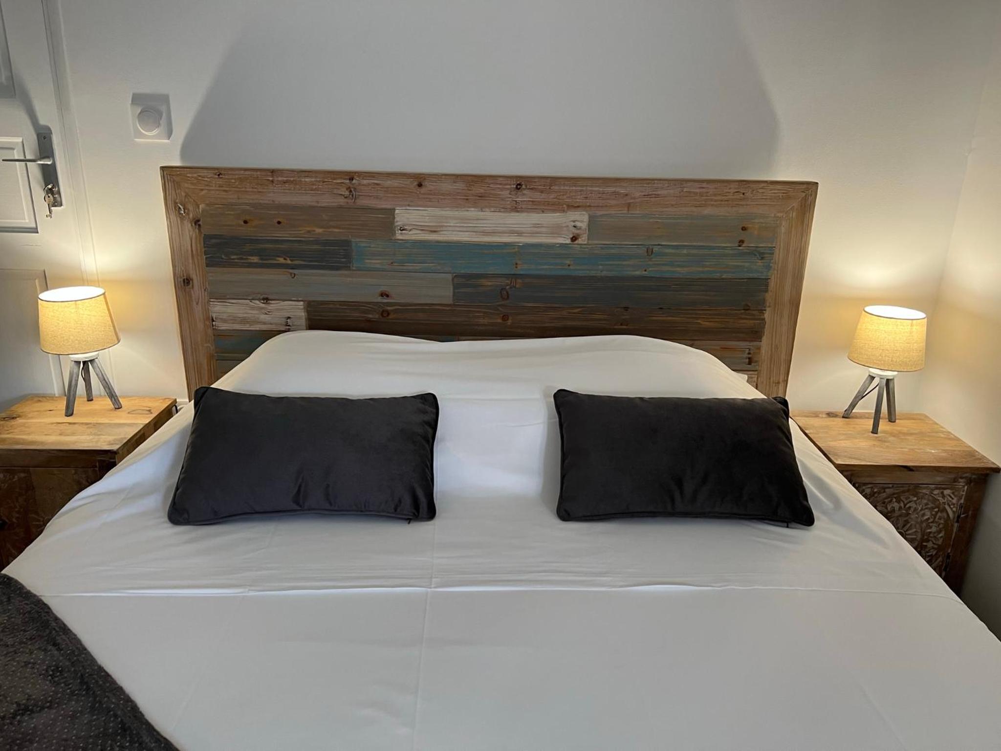 One Bedroom Apartment photo 2