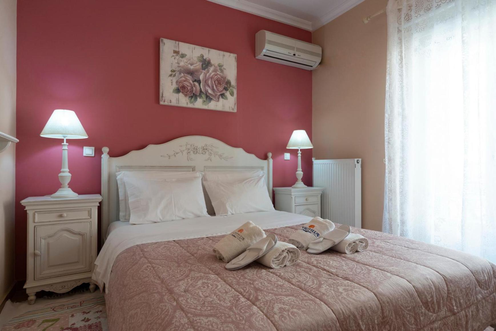 King Suite with Sea View - Photo 6