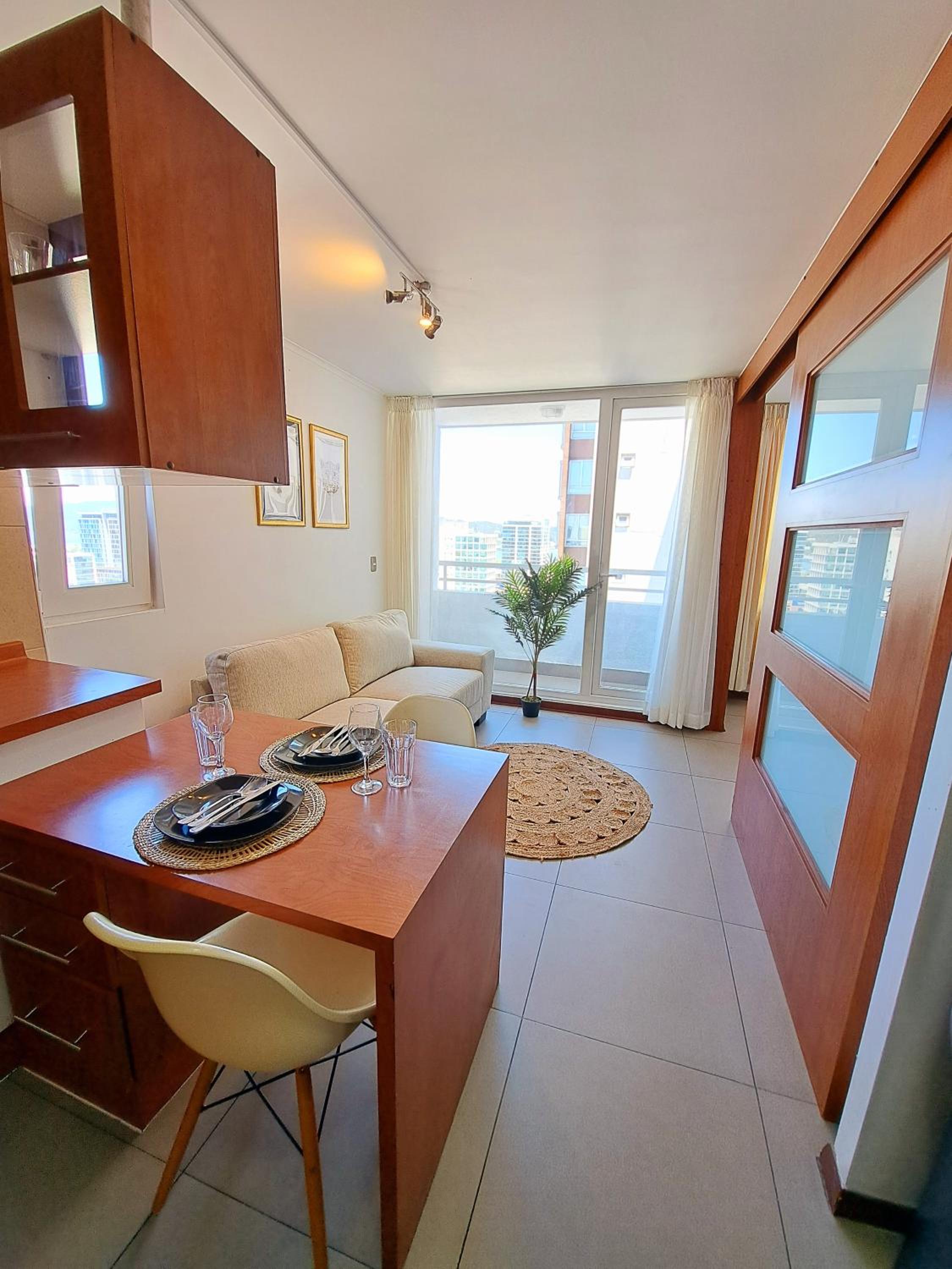 One-Bedroom Apartment photo 1