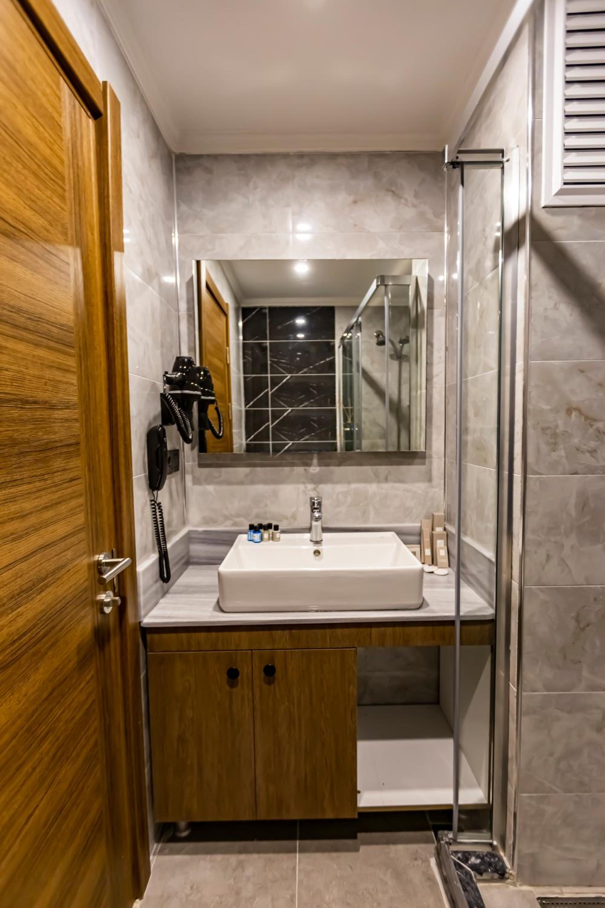 Standard Single Room photo 3