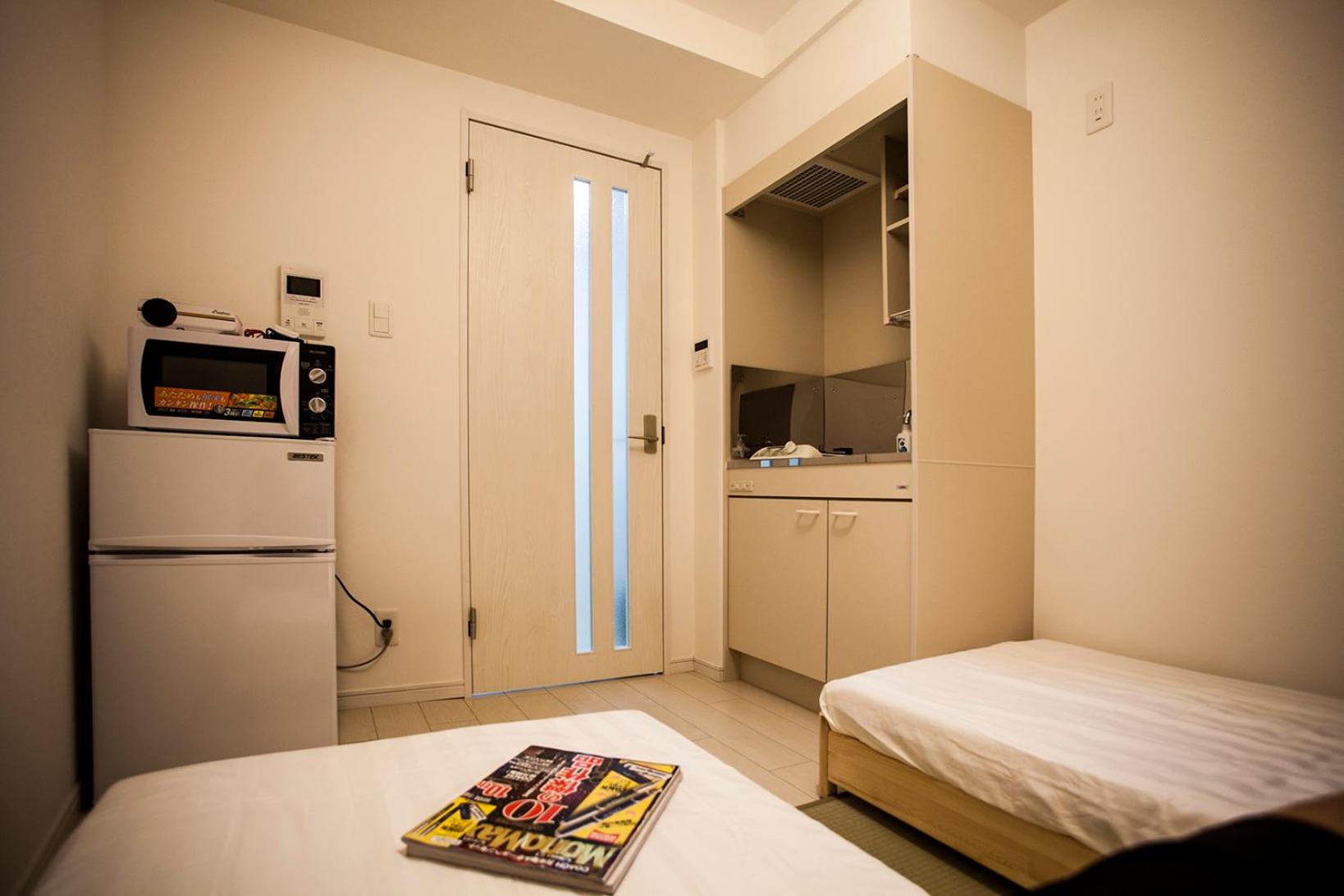 Double or Twin Room with Bathroom photo 3