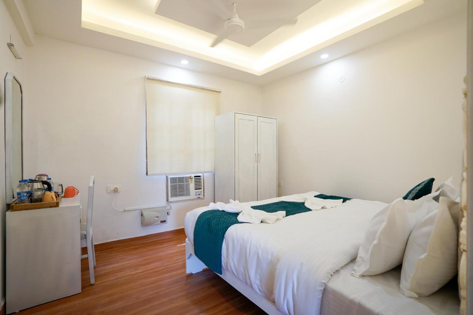Executive Suites 1 Bhk With Living Room